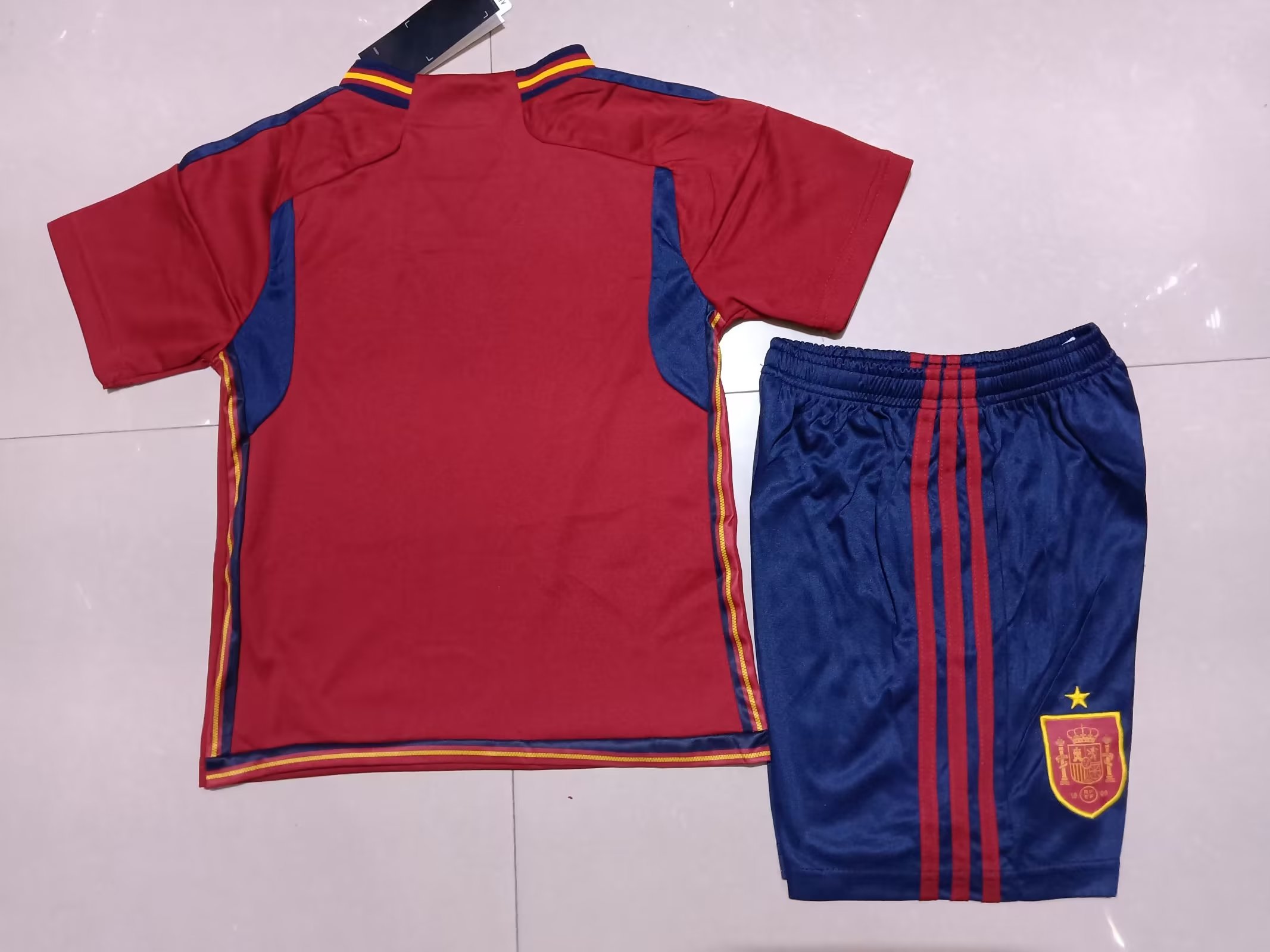 22/23 Spain Home Kids World Cup Jersey - leoleo123123