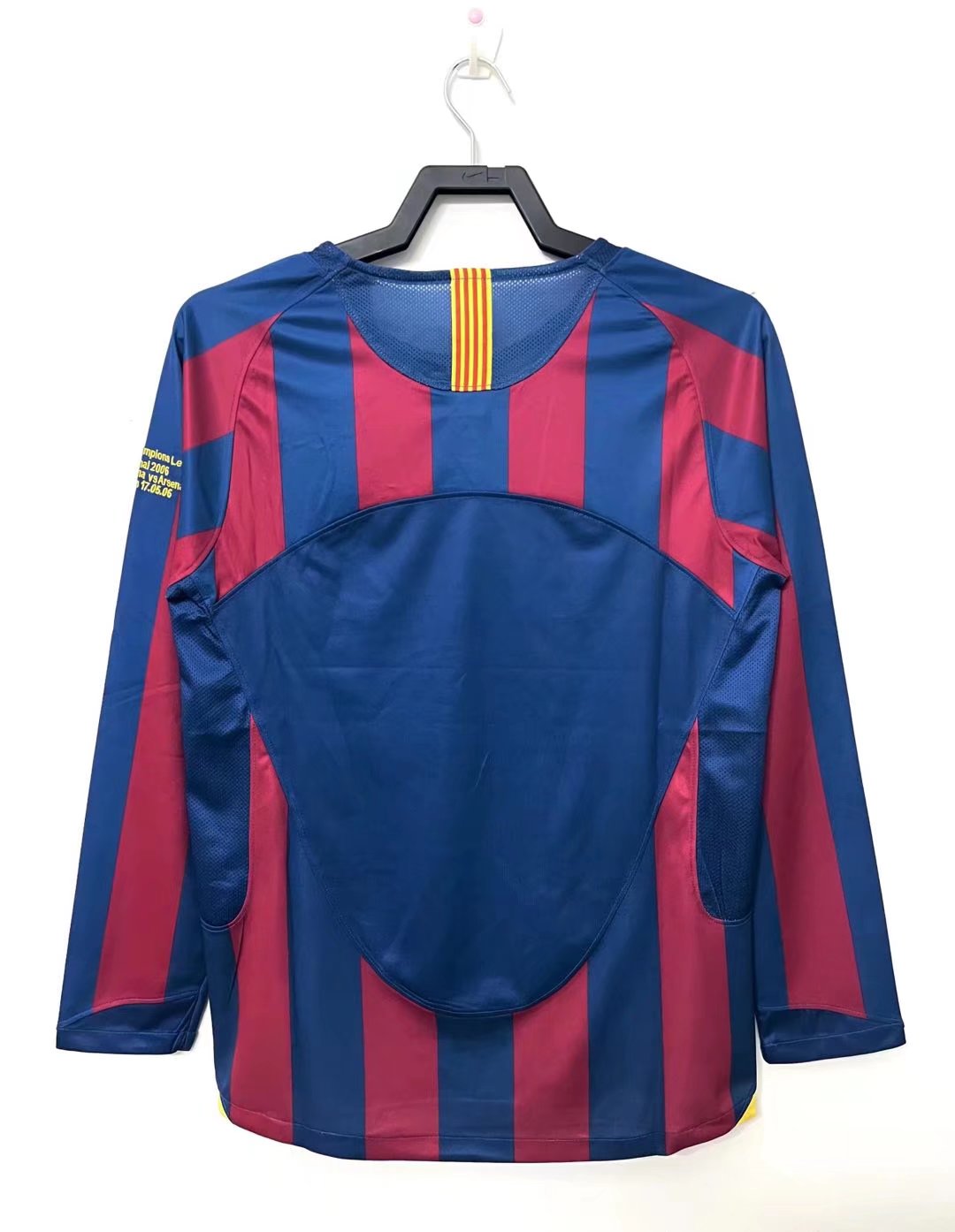 05-06 Barcelona Home Retro Jersey Long Sleeve Champions Version - leoleo123123