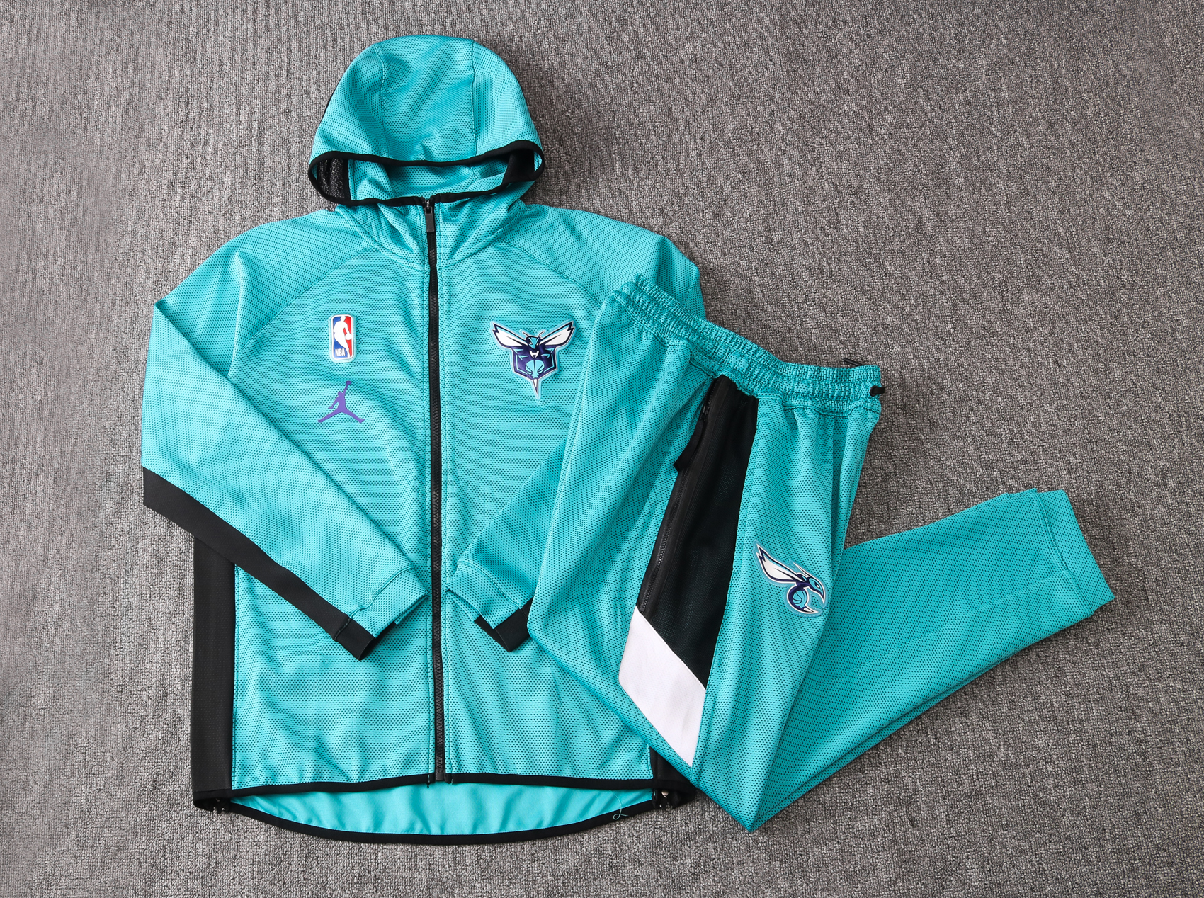 NBA Charlotte Hornets Light Blue with Cap Jacket Tracksuit High Quality - leoleo123123