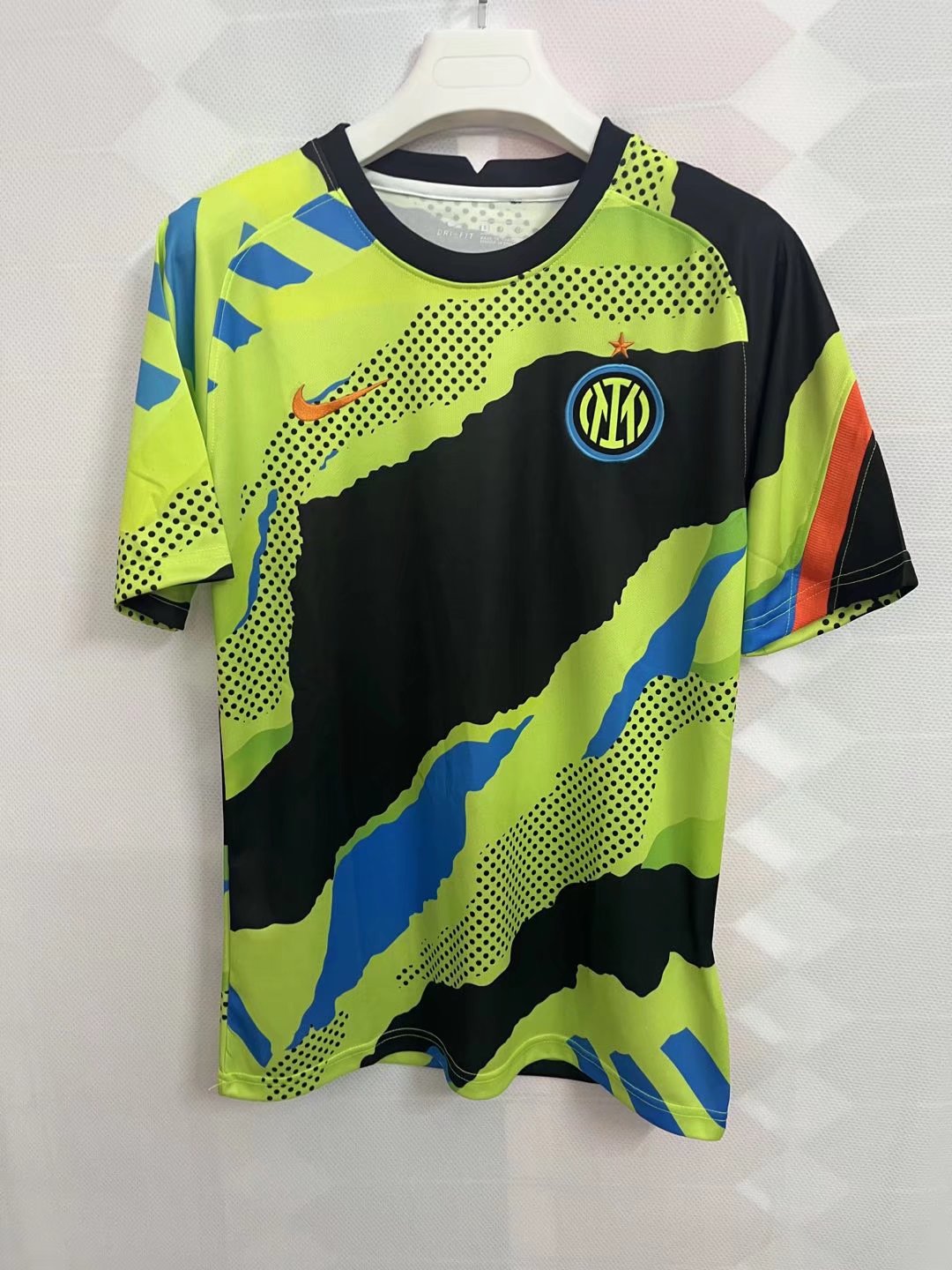 22/23 Inter Mlian Training Jersey Fans Version - leoleo123123