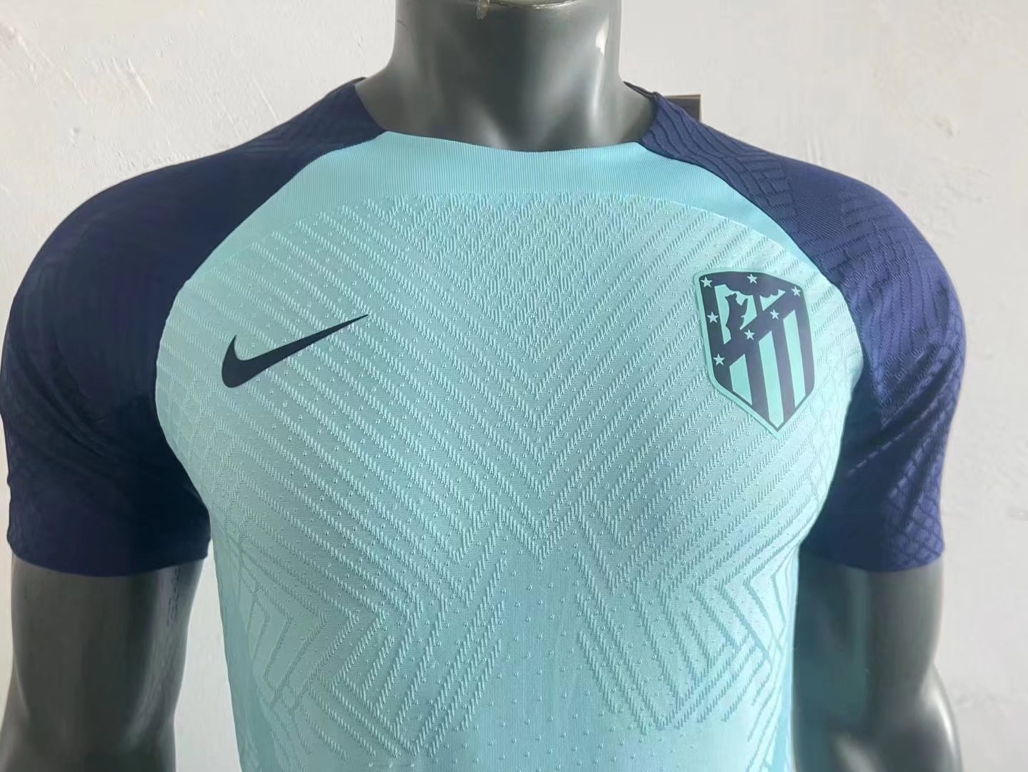 22/23 At Madrid Training Jersey Player Version 1:1 Quality - leoleo123123