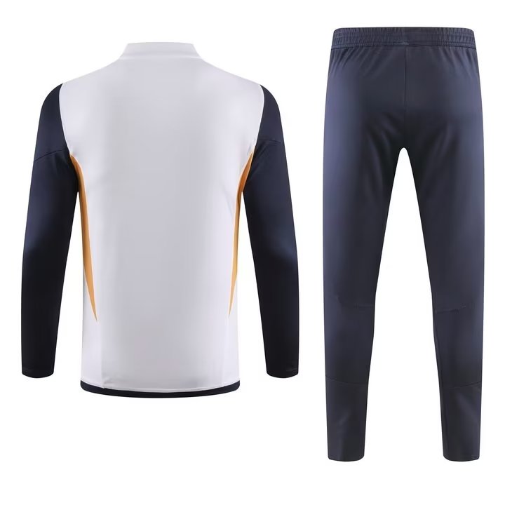 23/24 Real Madrid White Sweater Tracksuit Thai Quality - leoleo123123