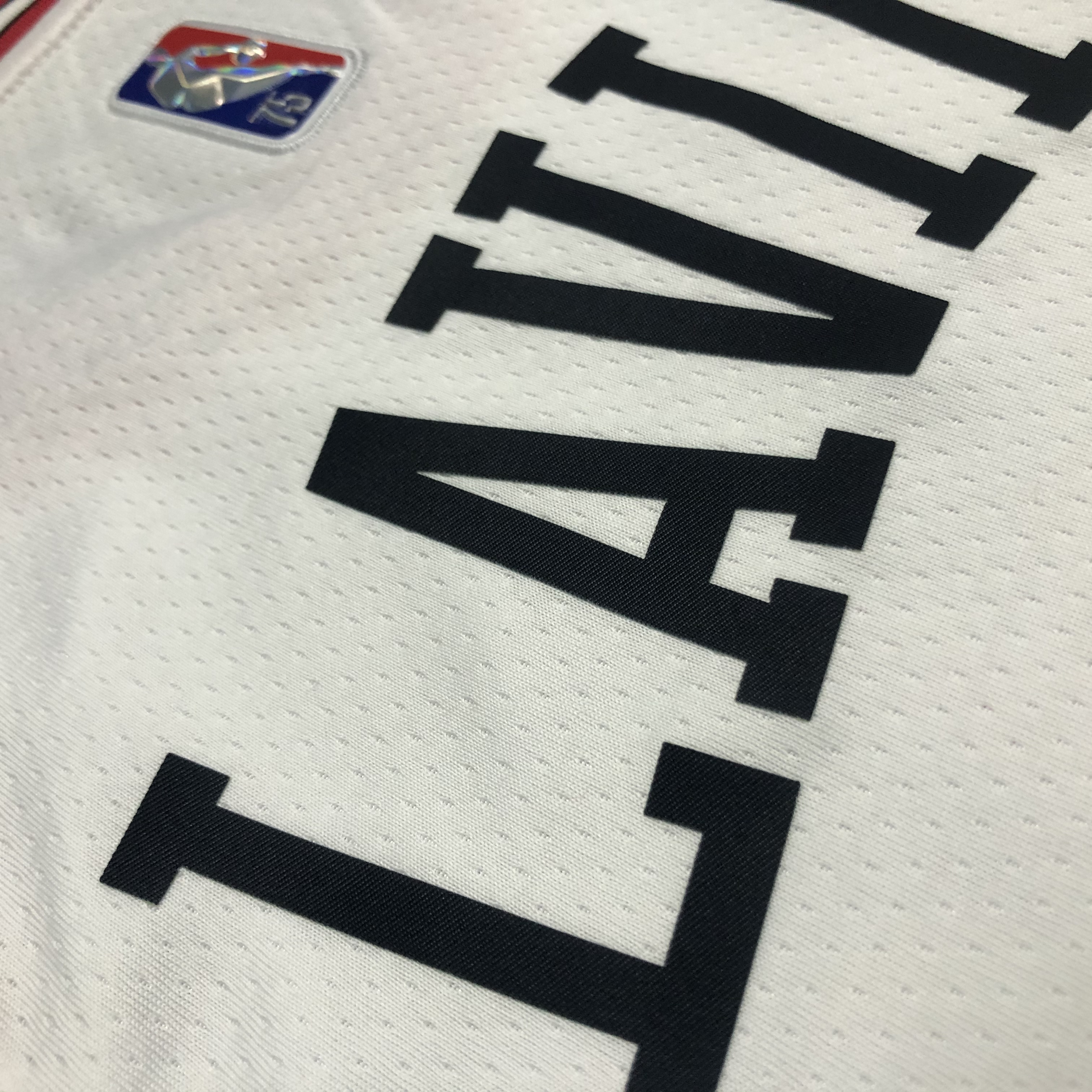 NBA Men 75th Anniversary Chicago Bulls White #8 LAVINE Jersey High Quality Name and Number Print - leoleo123123