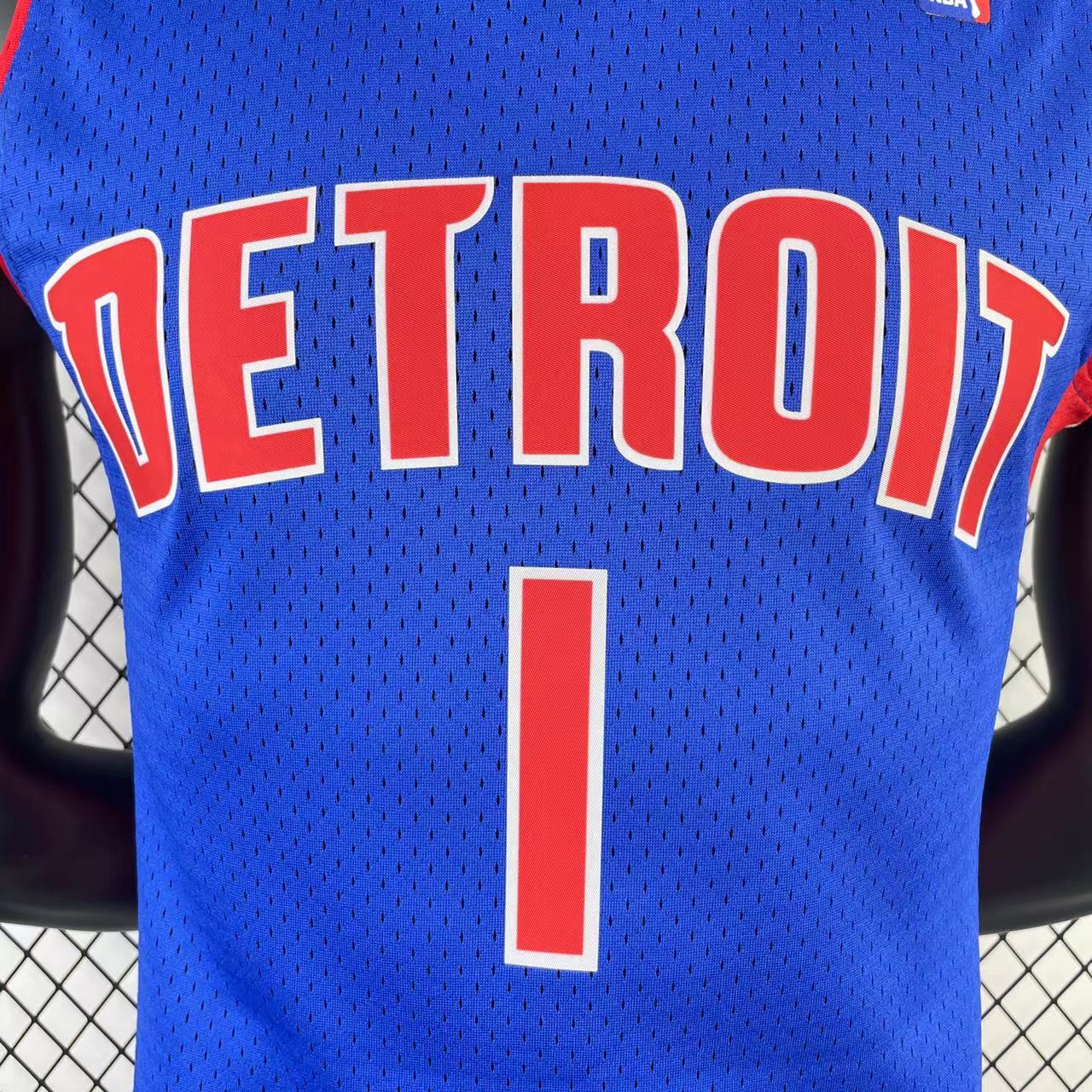 NBA Season 08-09 Detroit Pistons Blue #1 IVERSON Classic Swingman Jersey - leoleo123123