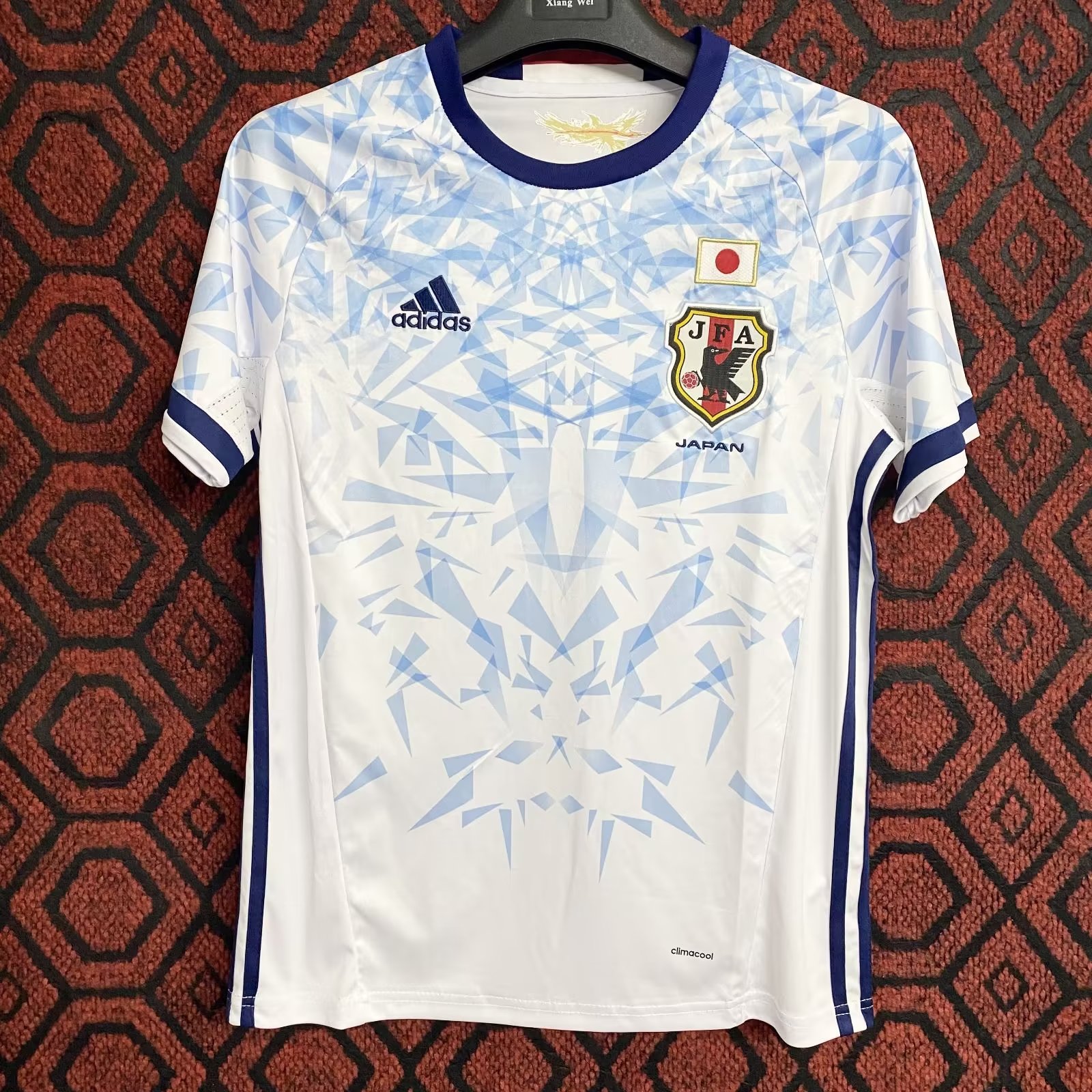 16/17 Japan Away Retro Jersey - leoleo123123