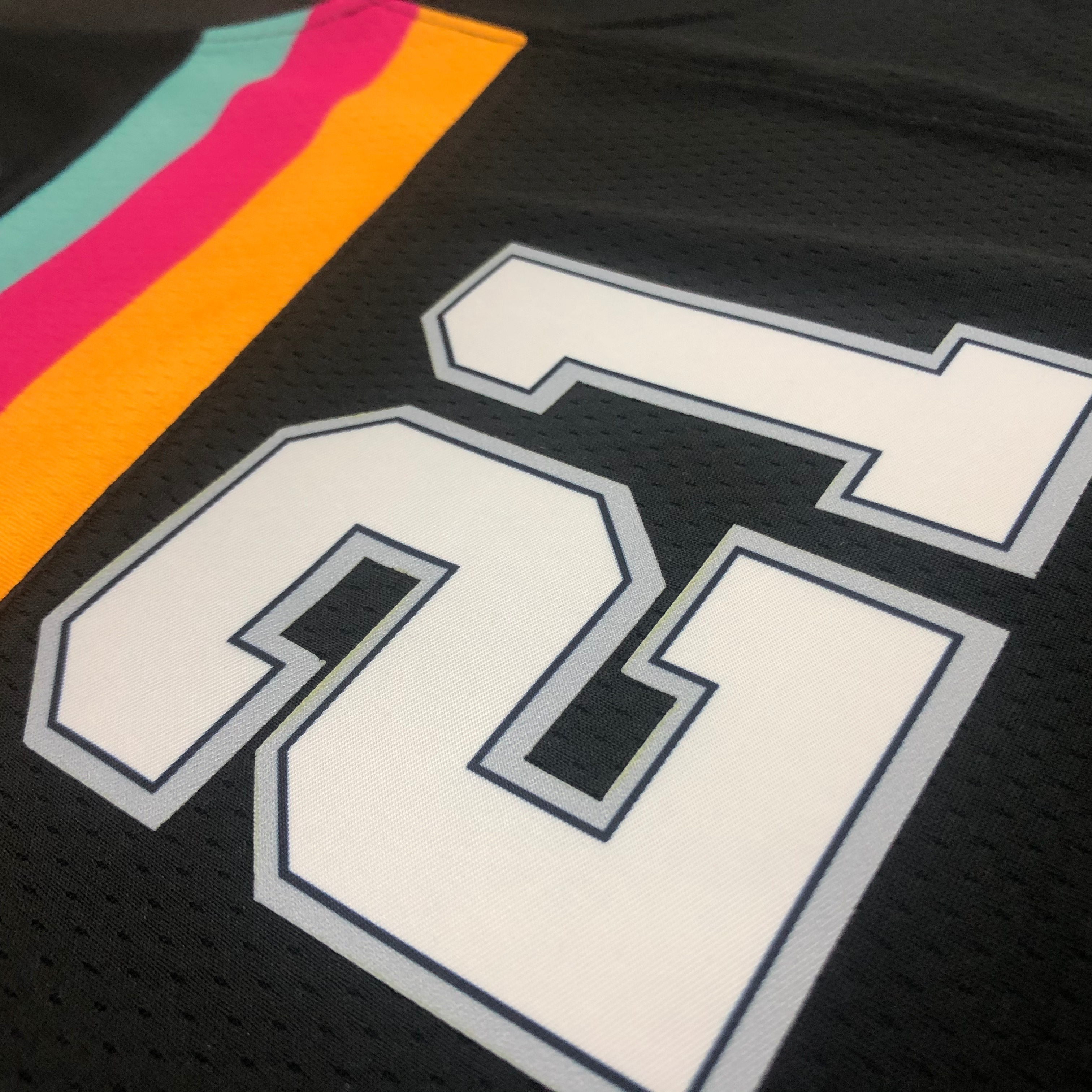NBA Season 2021 Men San Antonio Spurs Black City #21 DUNCAN Jersey High Quality Name and Number Print - leoleo123123