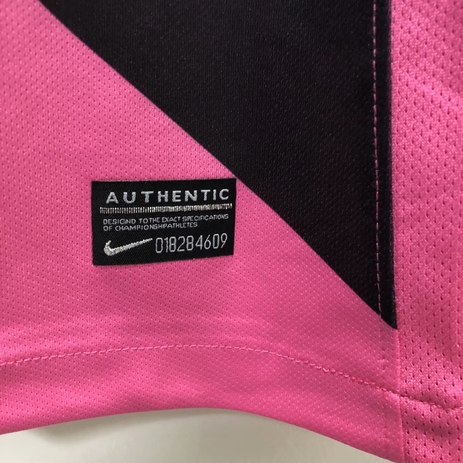 11-12 Juventus Away Retro Jersey - leoleo123123