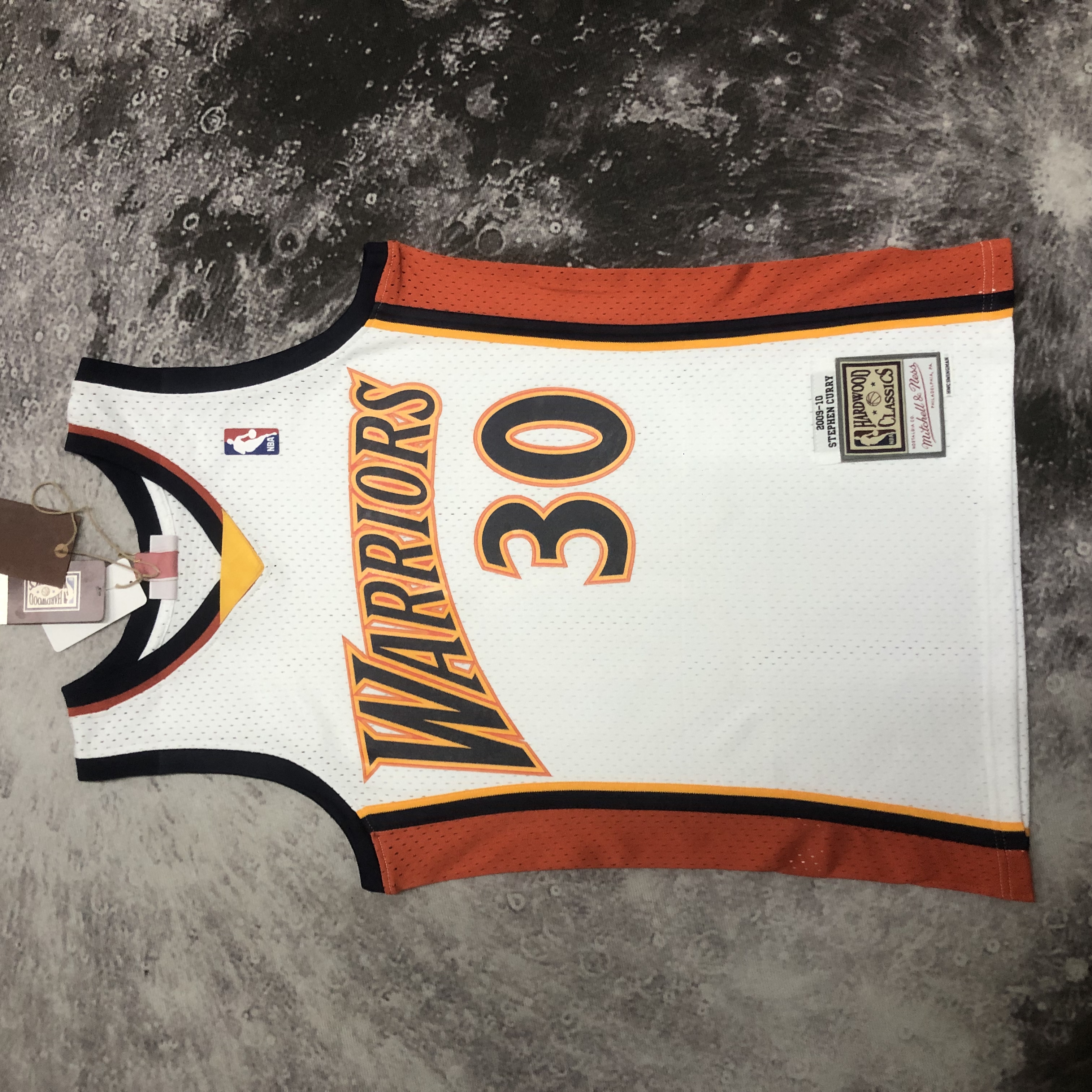 NBA Men Mitchell & Ness Youth 09-10 Golden State Warriors White #30 CURRY Swingman Jersey - leoleo123123