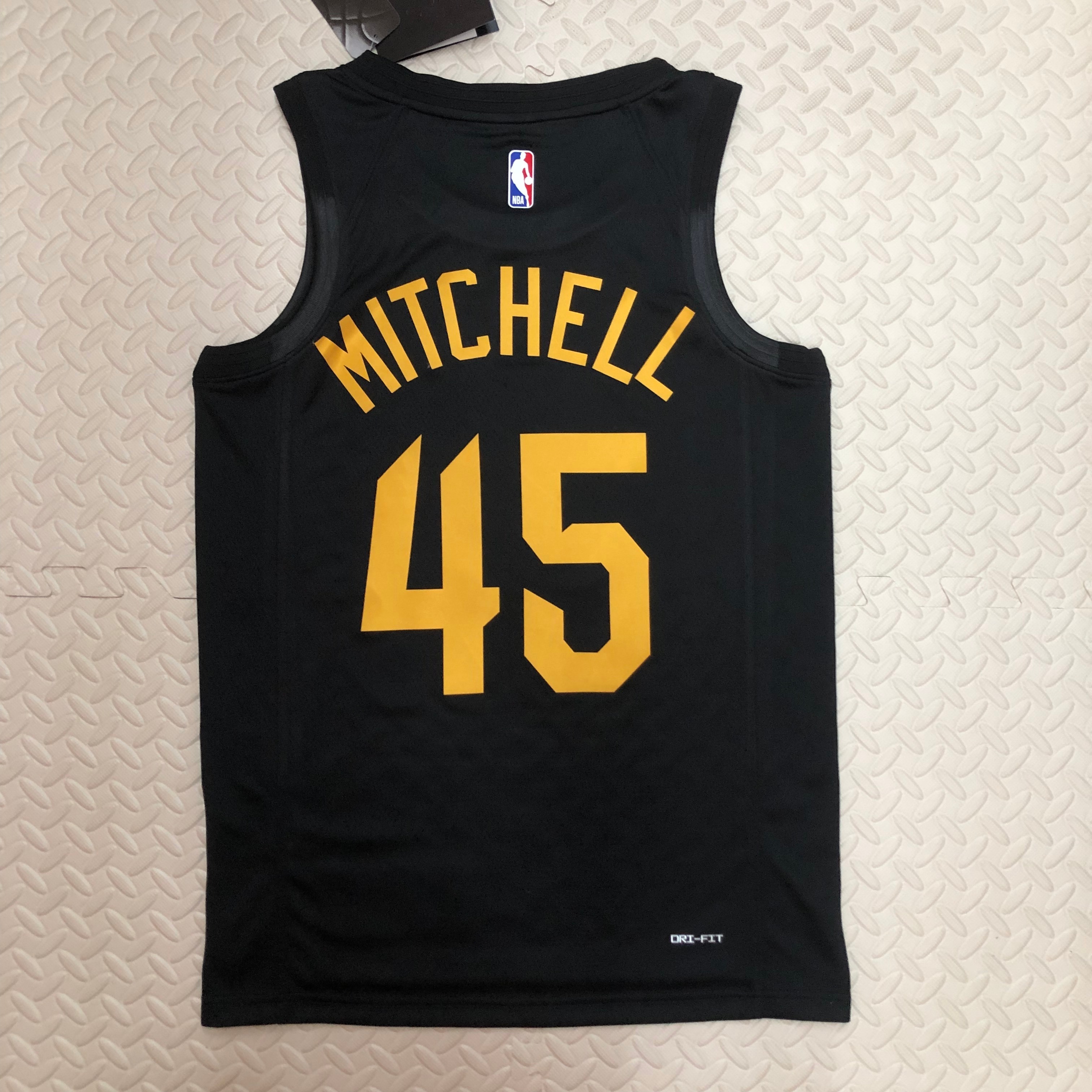 NBA Season 2023 Men Cleveland Cavaliers Black with Jordan Logo #45 MITCHELL Jersey High Quality Name and Number Print - leoleo123123