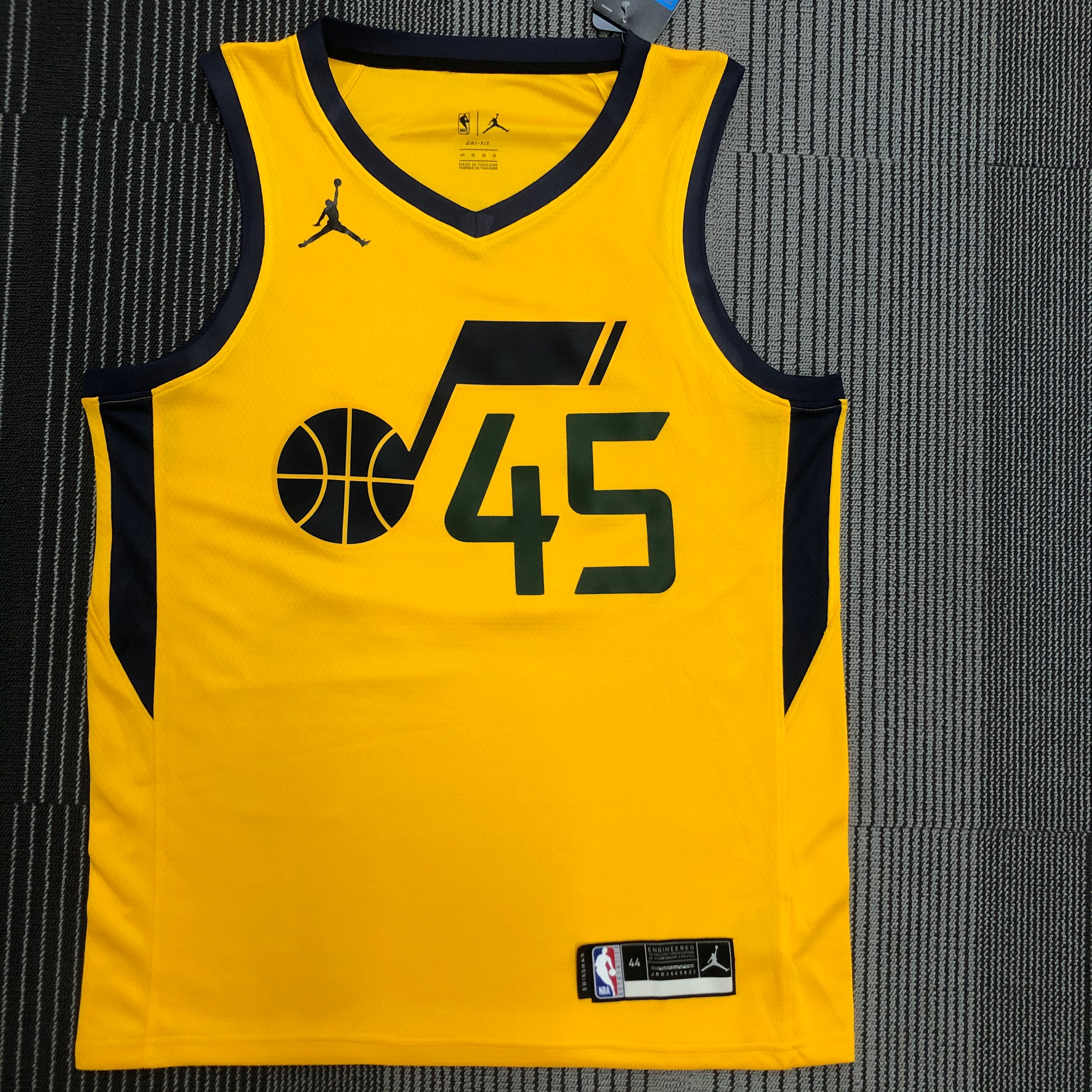 NBA New Season 2021 Men Utah Jazz Yellow with Jordan Logo #45 MITCHELL Jersey High Quality Name and Number Print - leoleo123123