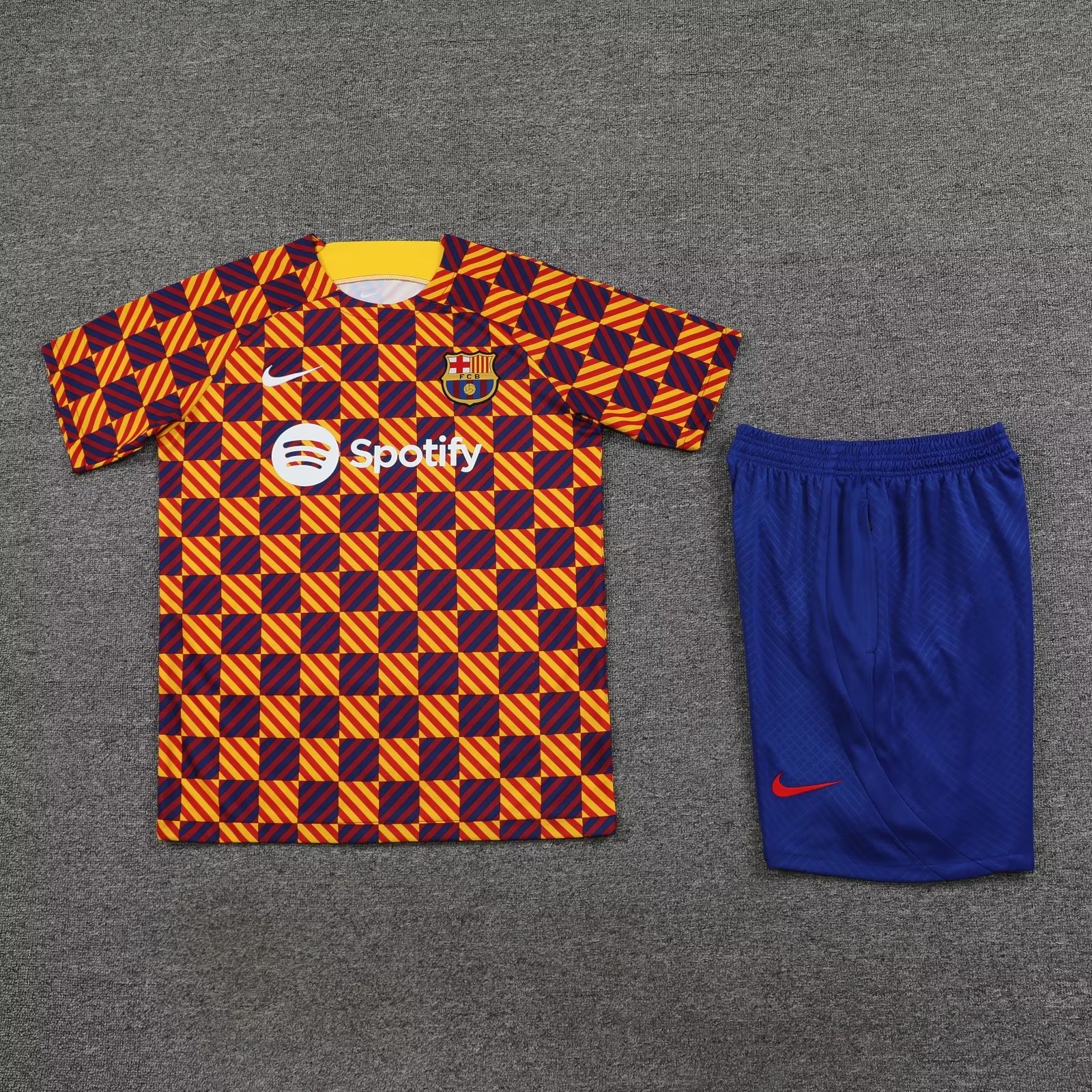 23/24 Barcelona Training Set Jersey - leoleo123123