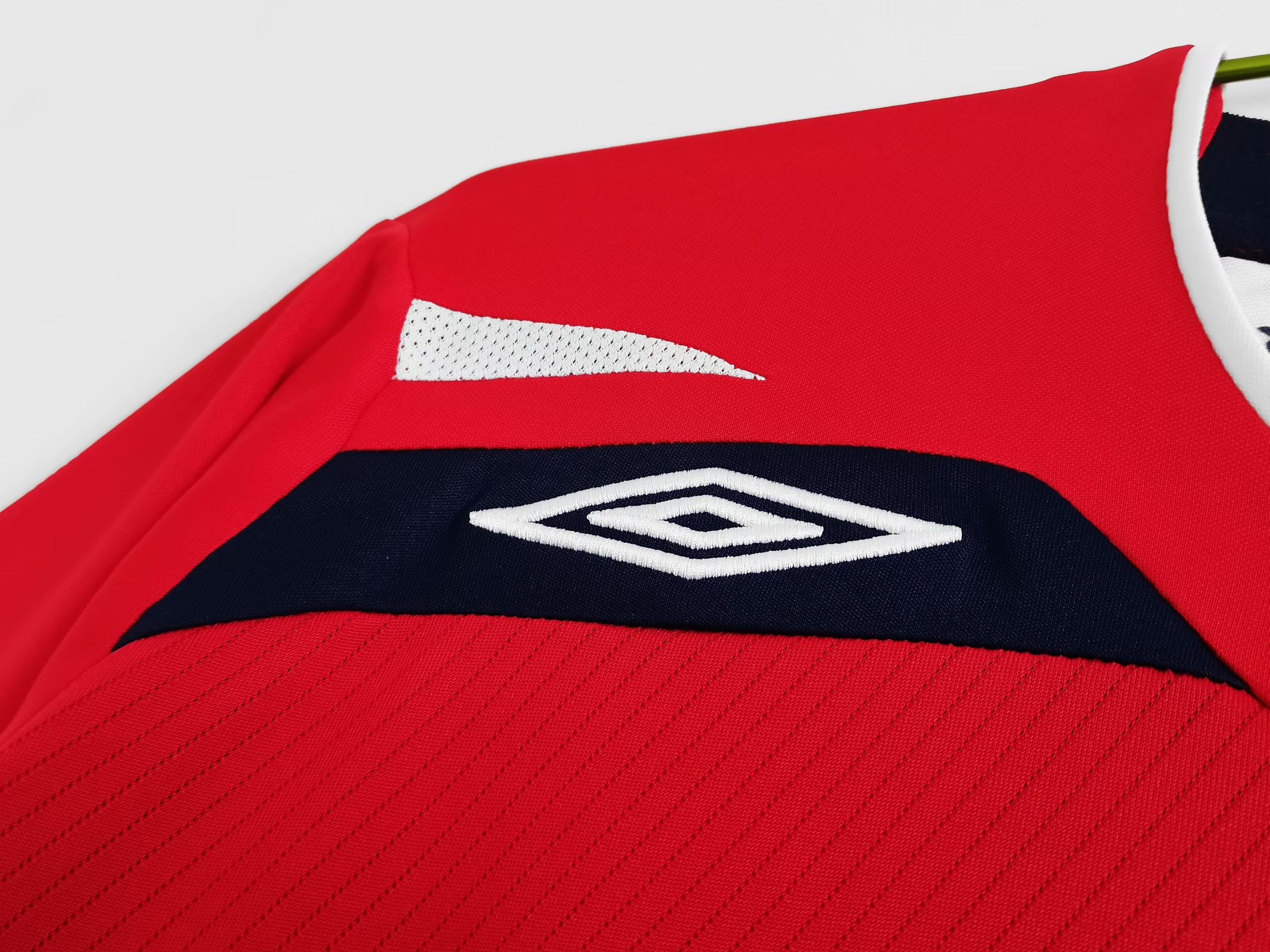 08/10 England Away Retro Jersey - leoleo123123