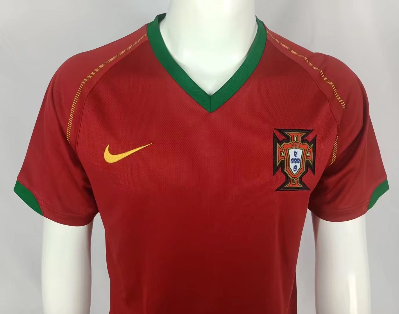 2006 Portugal Home Retro Jersey - leoleo123123