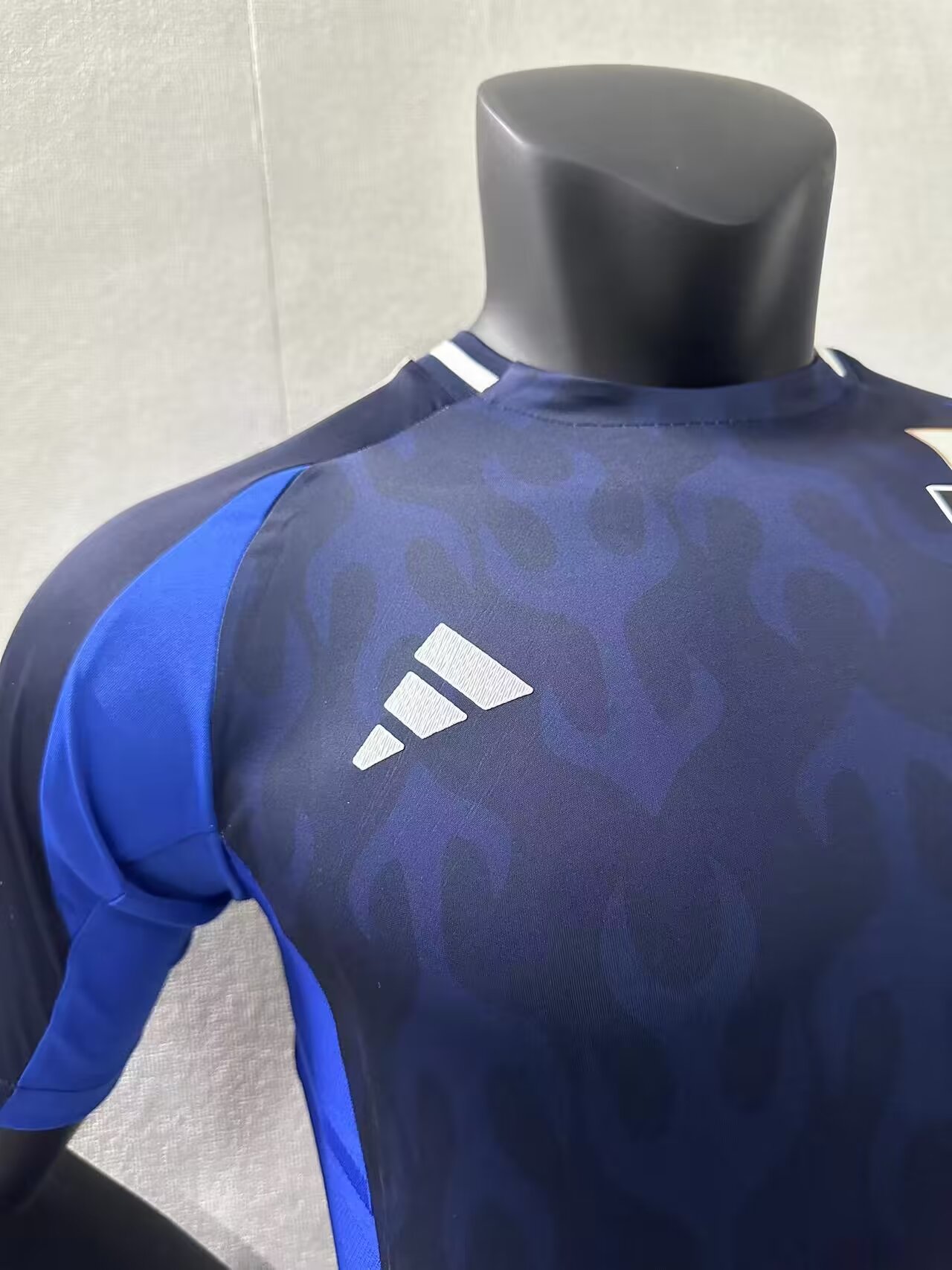 24/25 Japan Home Jersey Player Version 1:1 2016 - leoleo123123