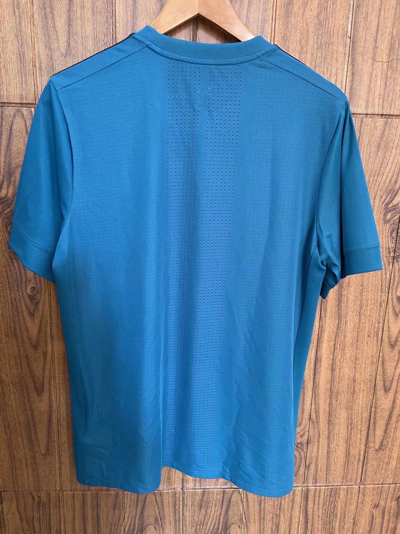 17/18 Real Madrid Third Retro Jersey - leoleo123123