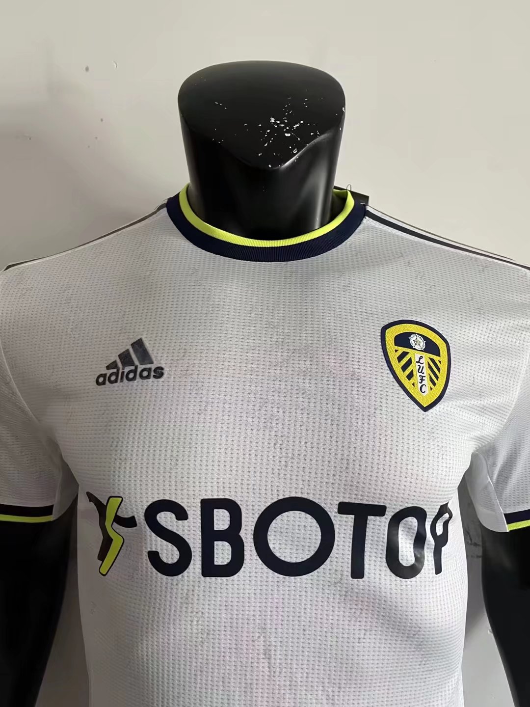 22/23 Leeds United F.C Home Jersey Player Version Thai Quality - leoleo123123