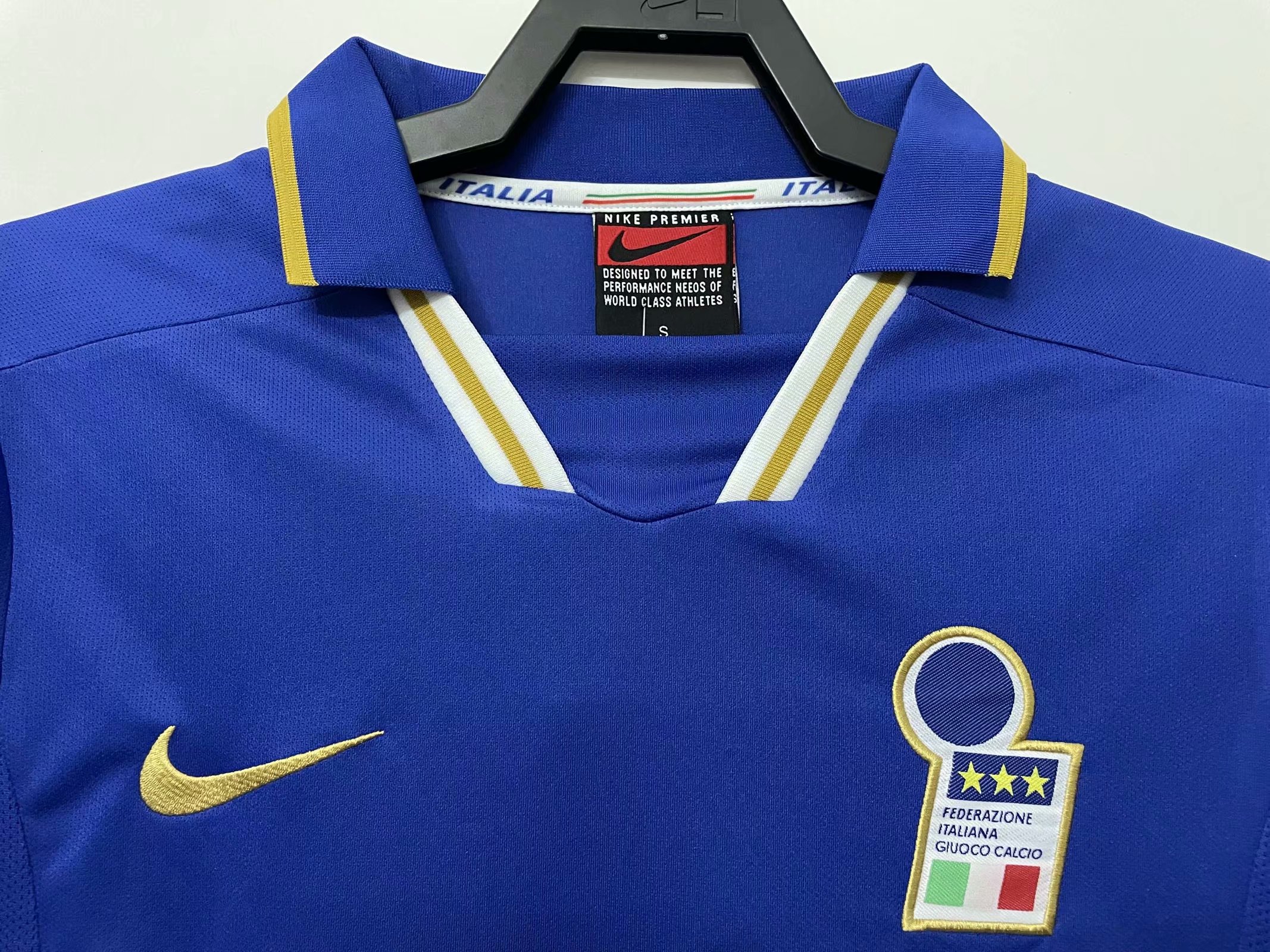 1996 Italy Home Retro Jersey - leoleo123123