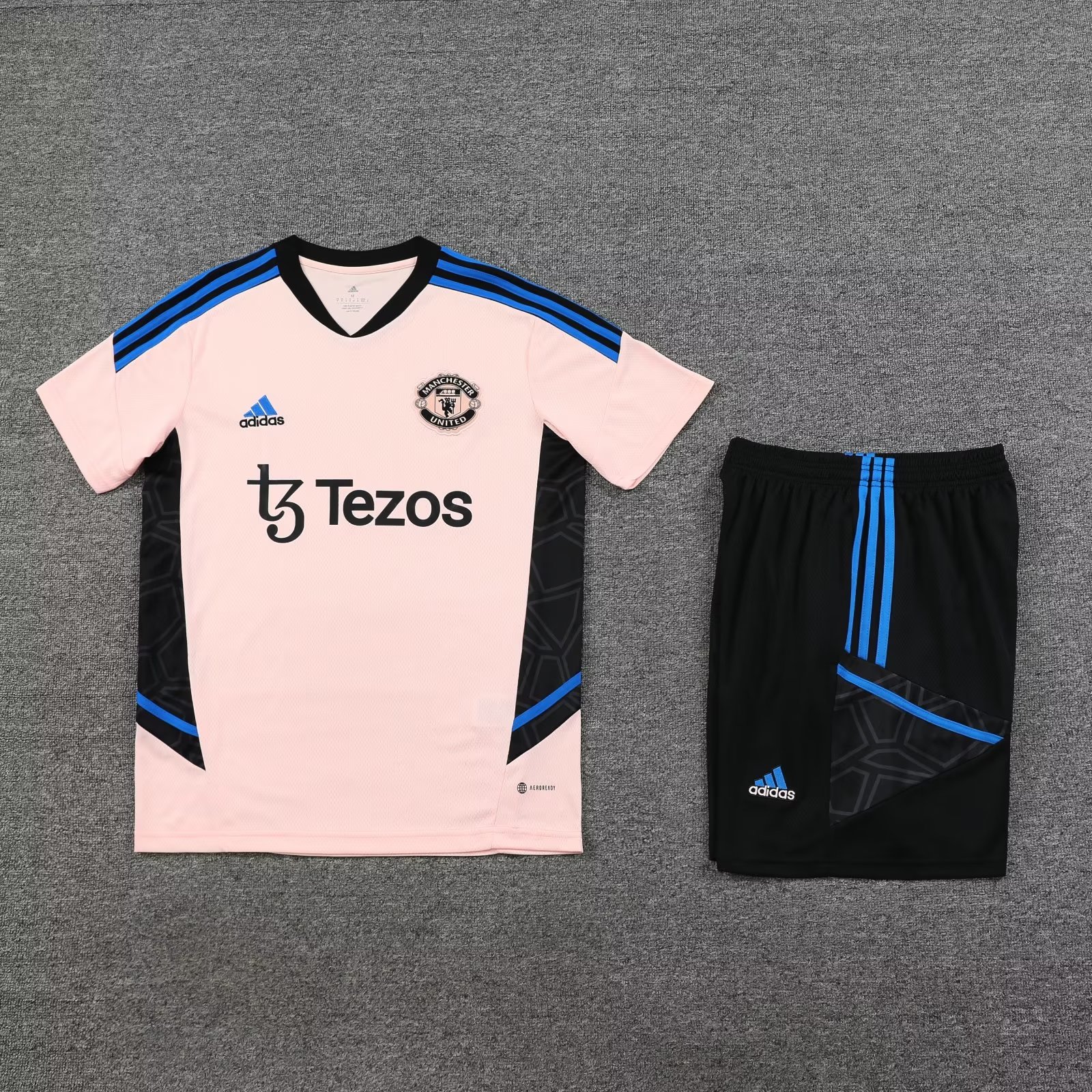 22/23 Manchester United Pink Training Tracksuit - leoleo123123