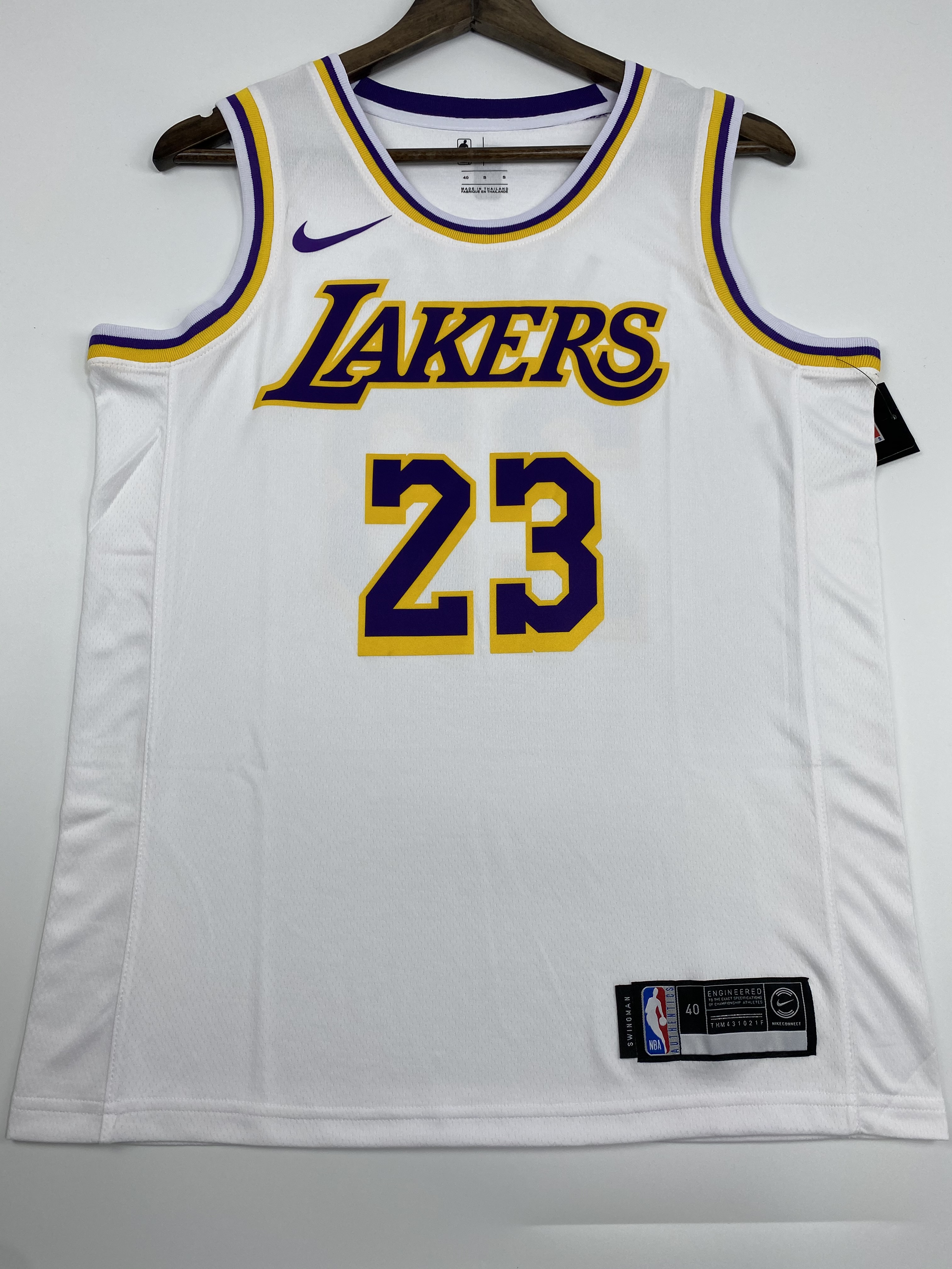 NBA Men Los Angeles Lakers #23 JAMES Retro White Round Neck Jersey High Quality Name and Number Print - leoleo123123