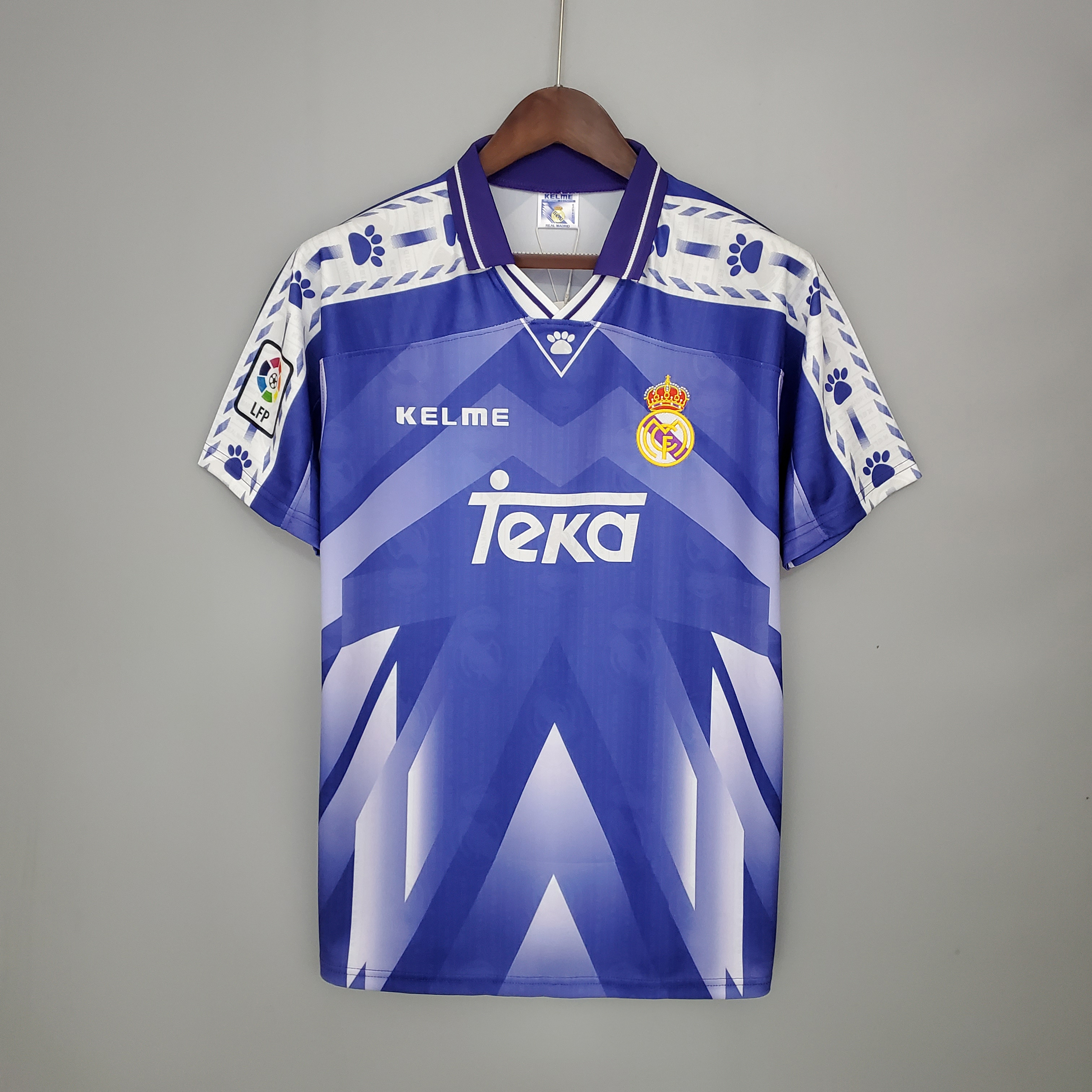 96/97 Real Madrid Away Retro Jersey - leoleo123123