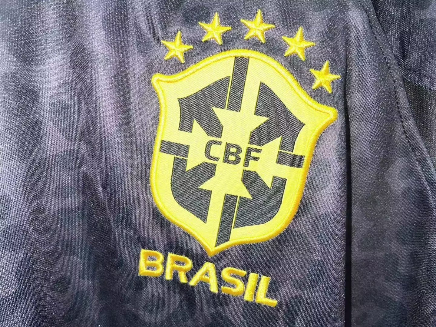 22/23 Brazil Black Jersey Thai Quality - leoleo123123