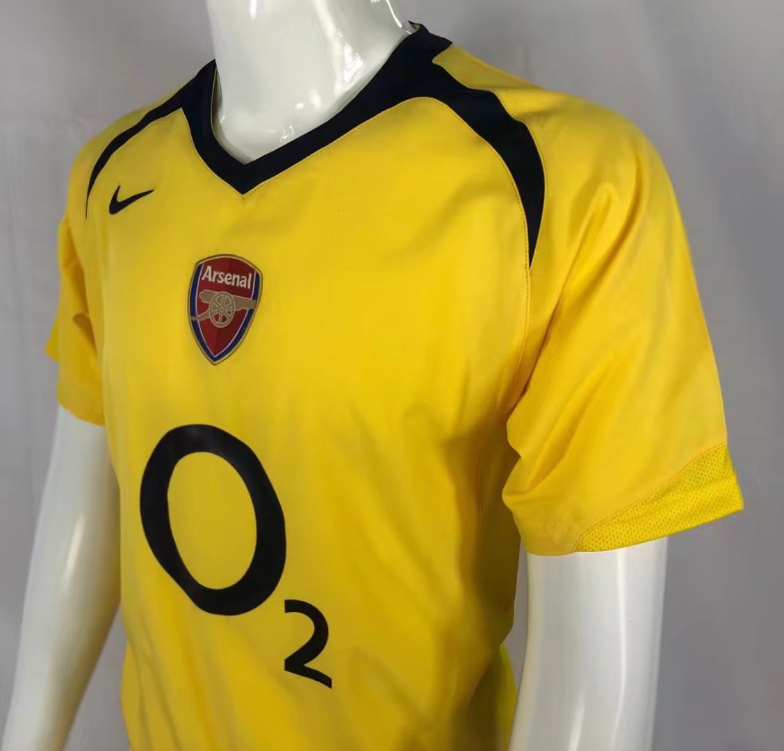 05/06 Arsenal Away Retro Jersey - leoleo123123