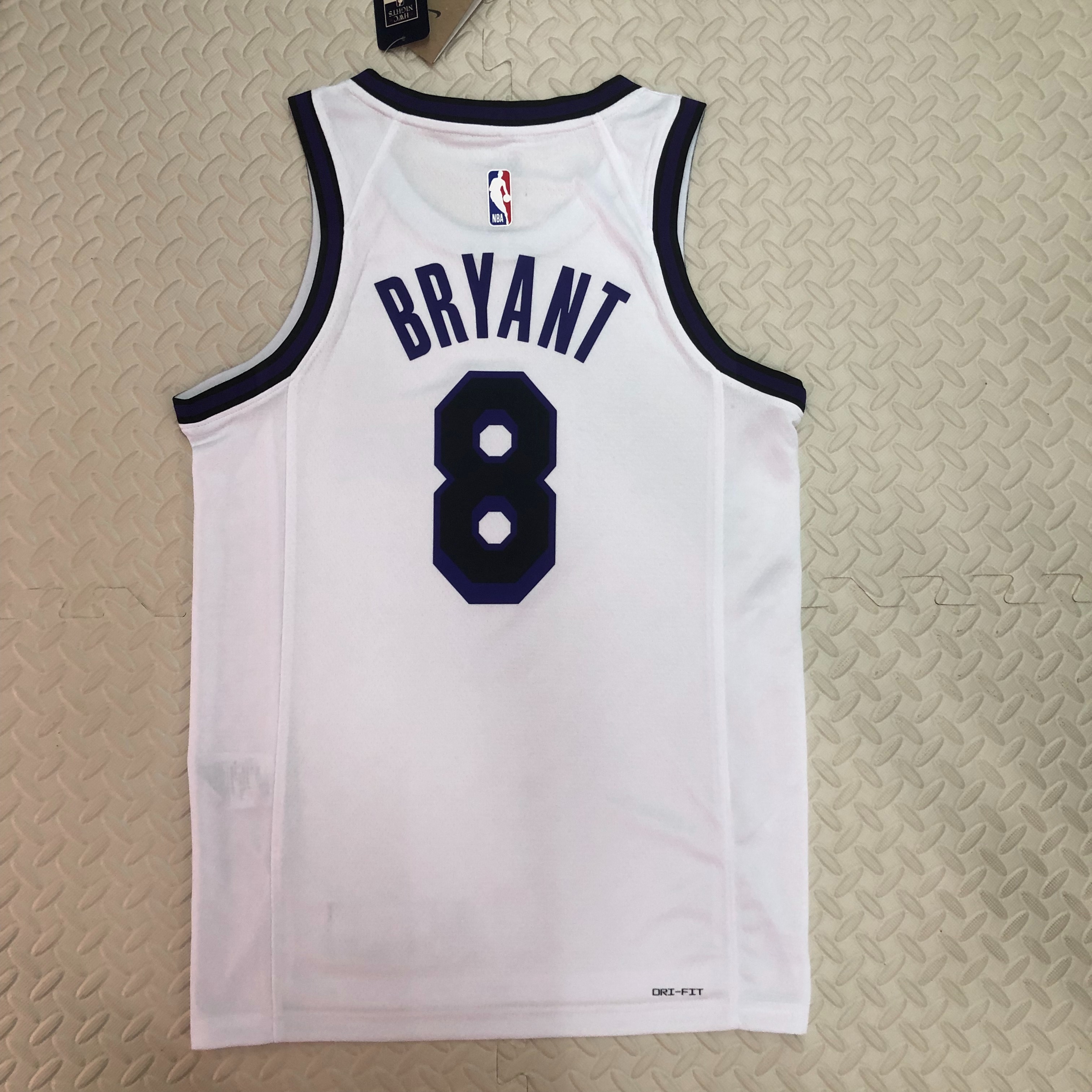 NBA Men Season 2023 Los Angeles Lakers White #8 BRYANT Jersey High Quality Name and Number Print - leoleo123123