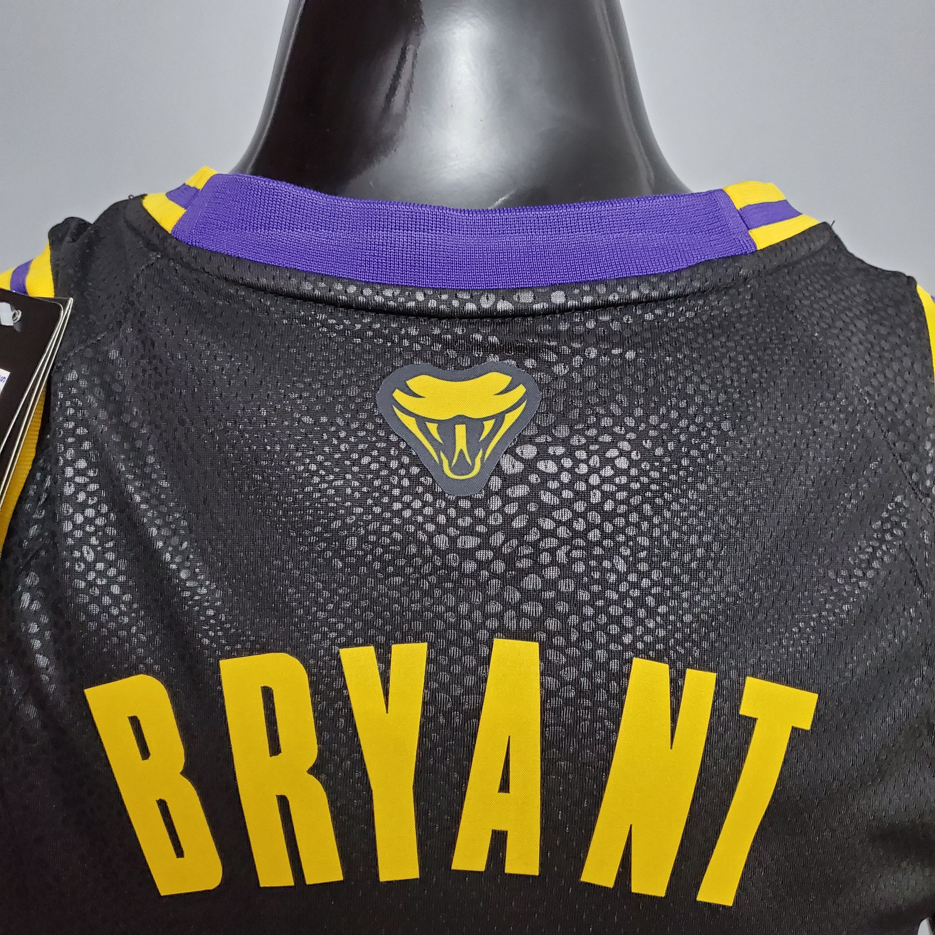 NBA Men Los Angeles Lakers Black with Snake 24 BRYANT Jersey High Quality Name and Number Print - leoleo123123