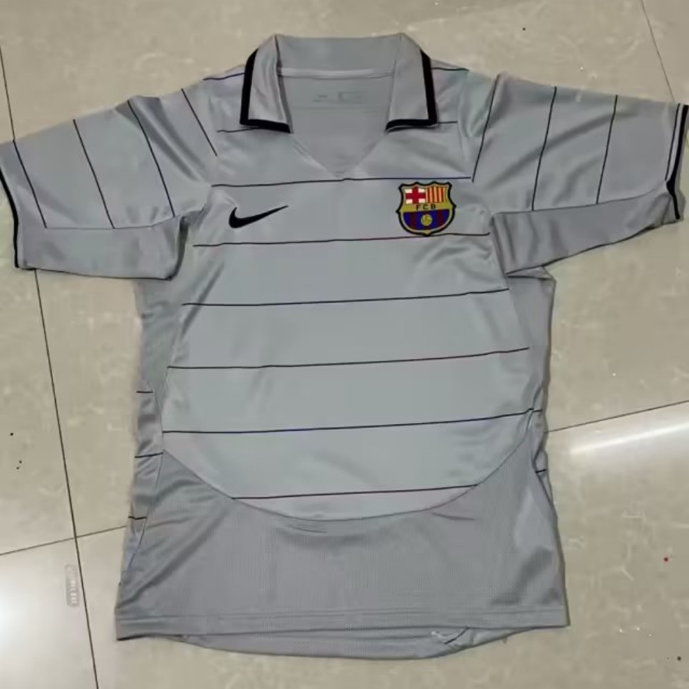 03/04 Barcelona Away Retro Jersey - leoleo123123