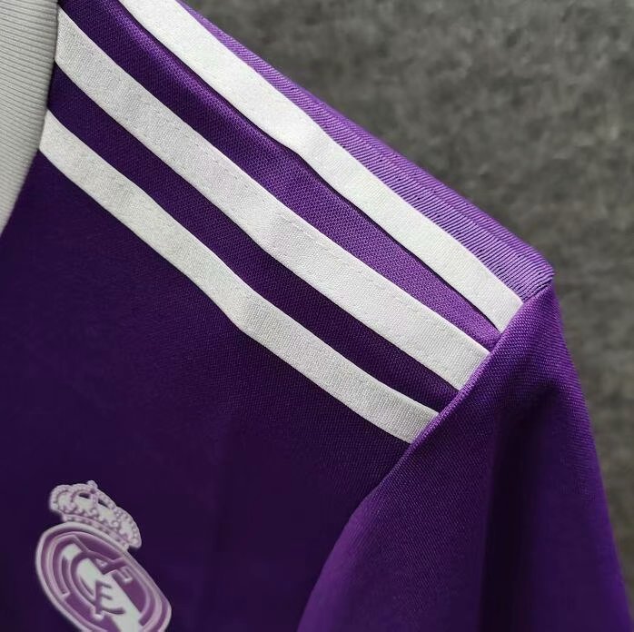 16/17 Real Madrid Away Retro Jersey - leoleo123123