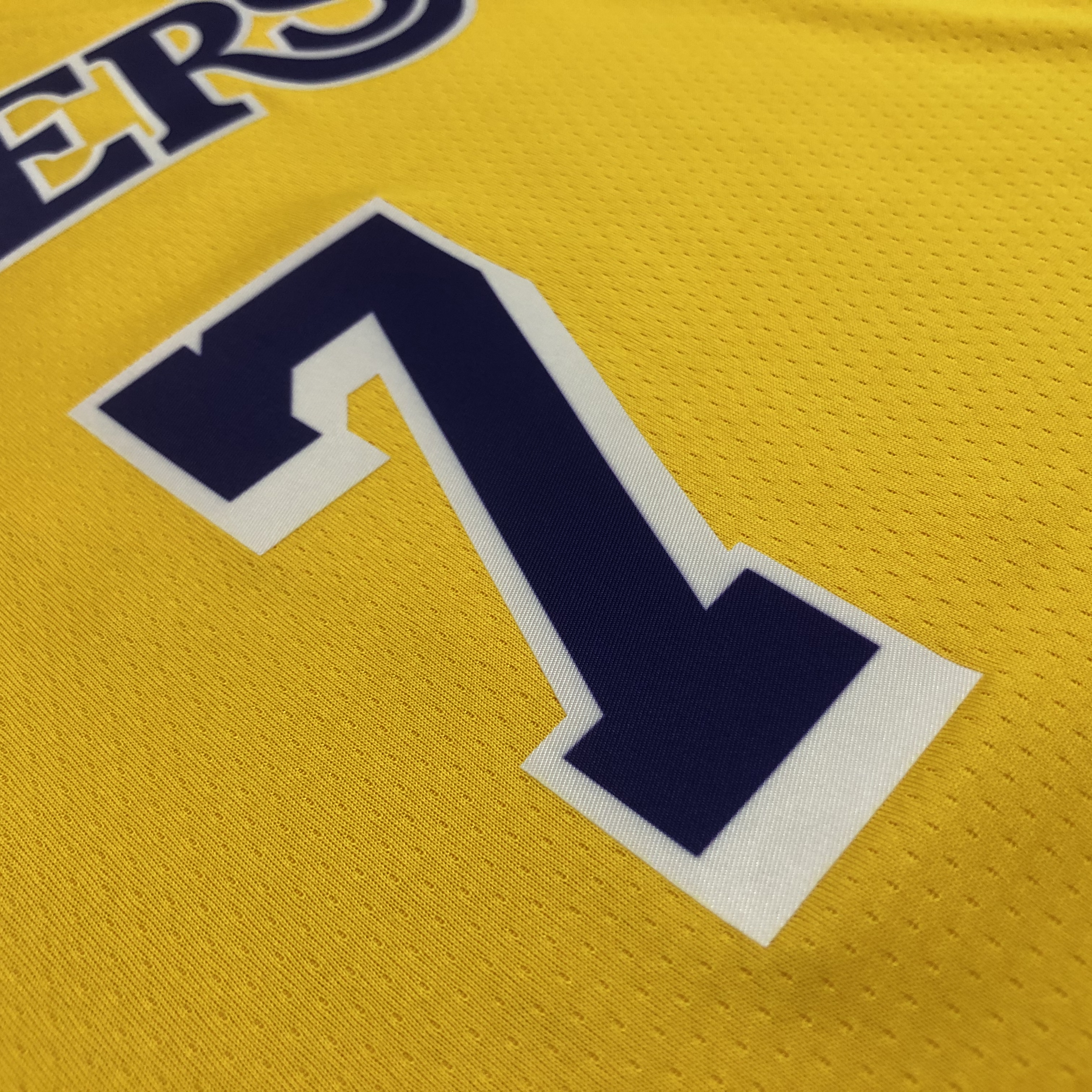 NBA Men Los Angeles Lakers Retro Yellow Round Neck #7 ANTHONY Jersey High Quality Name and Number Print - leoleo123123