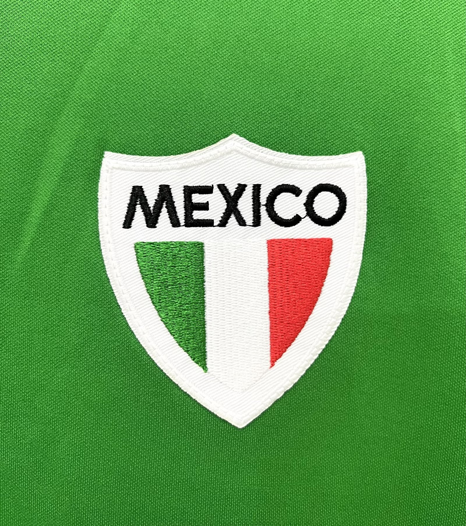 1970 Mexico Home Retro Jersey Fans Version - leoleo123123