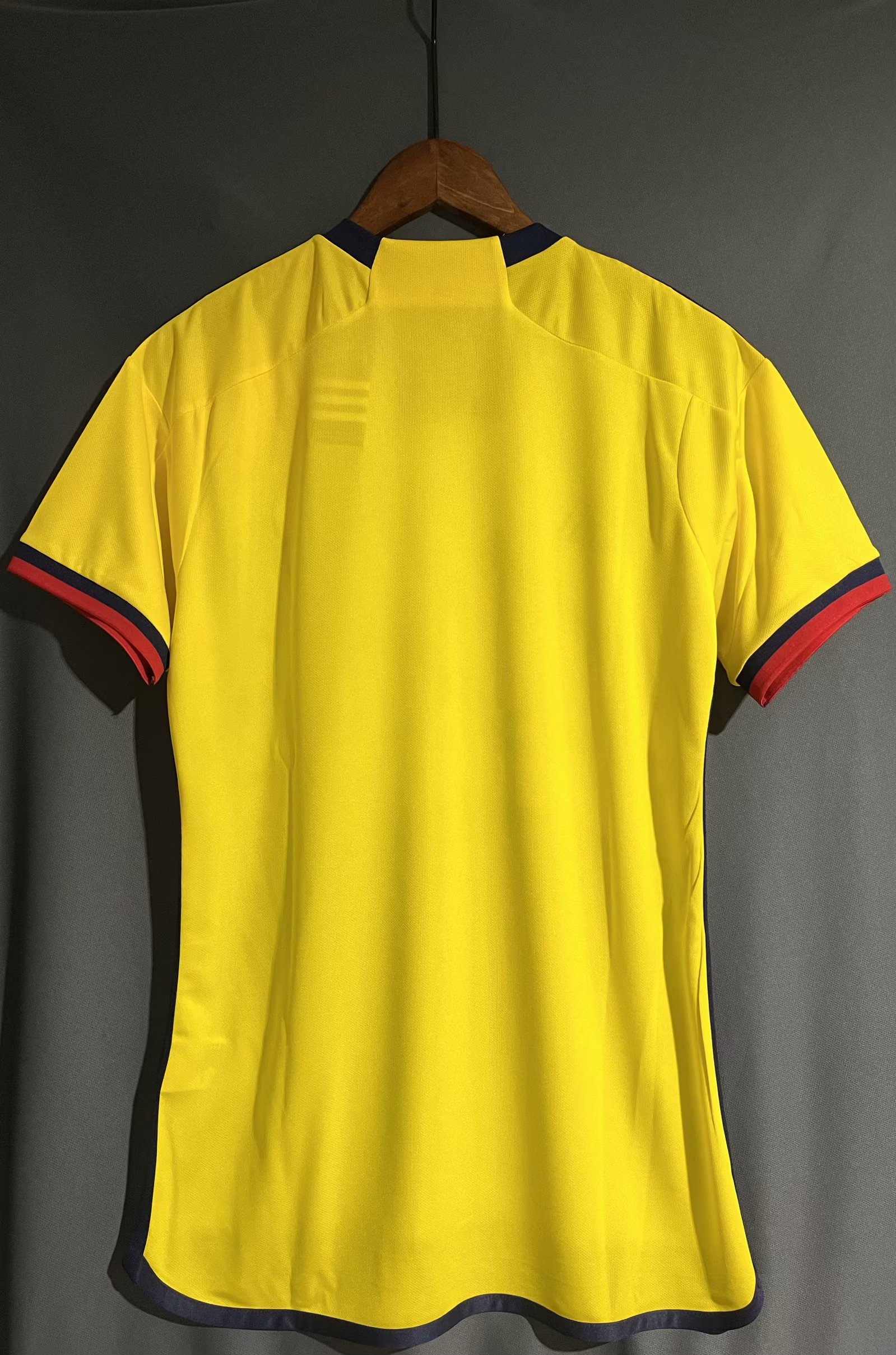 23/24 Columbia Special Jersey Fans Version 709 - leoleo123123