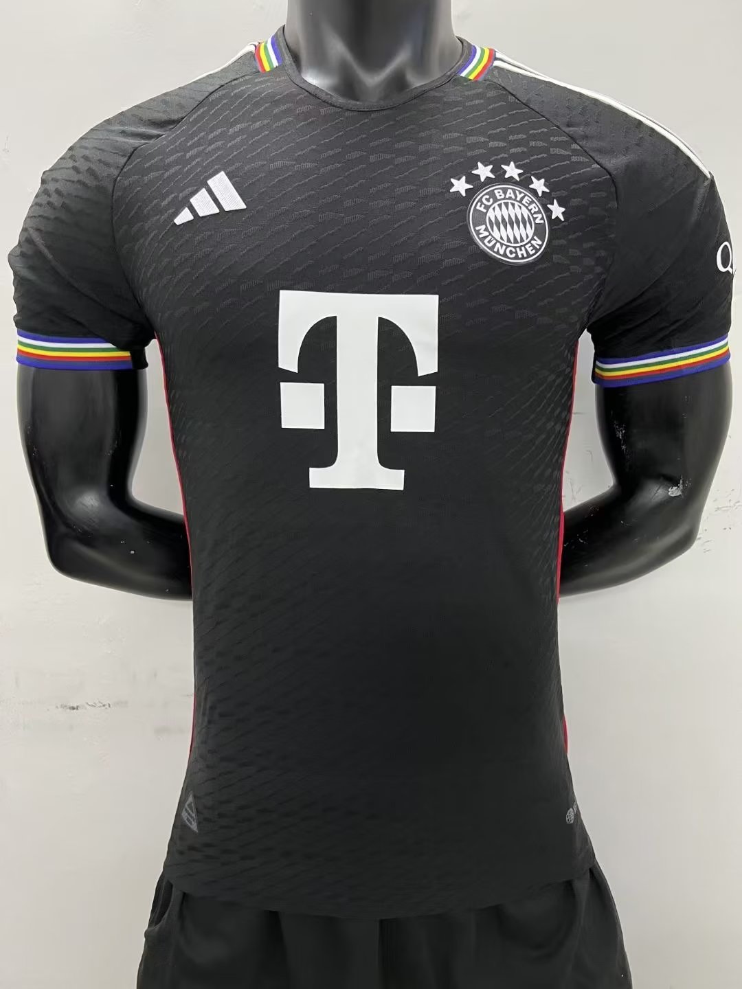 23/24 Bayern Munich Black Jersey Player Version 1:1 Quality - leoleo123123
