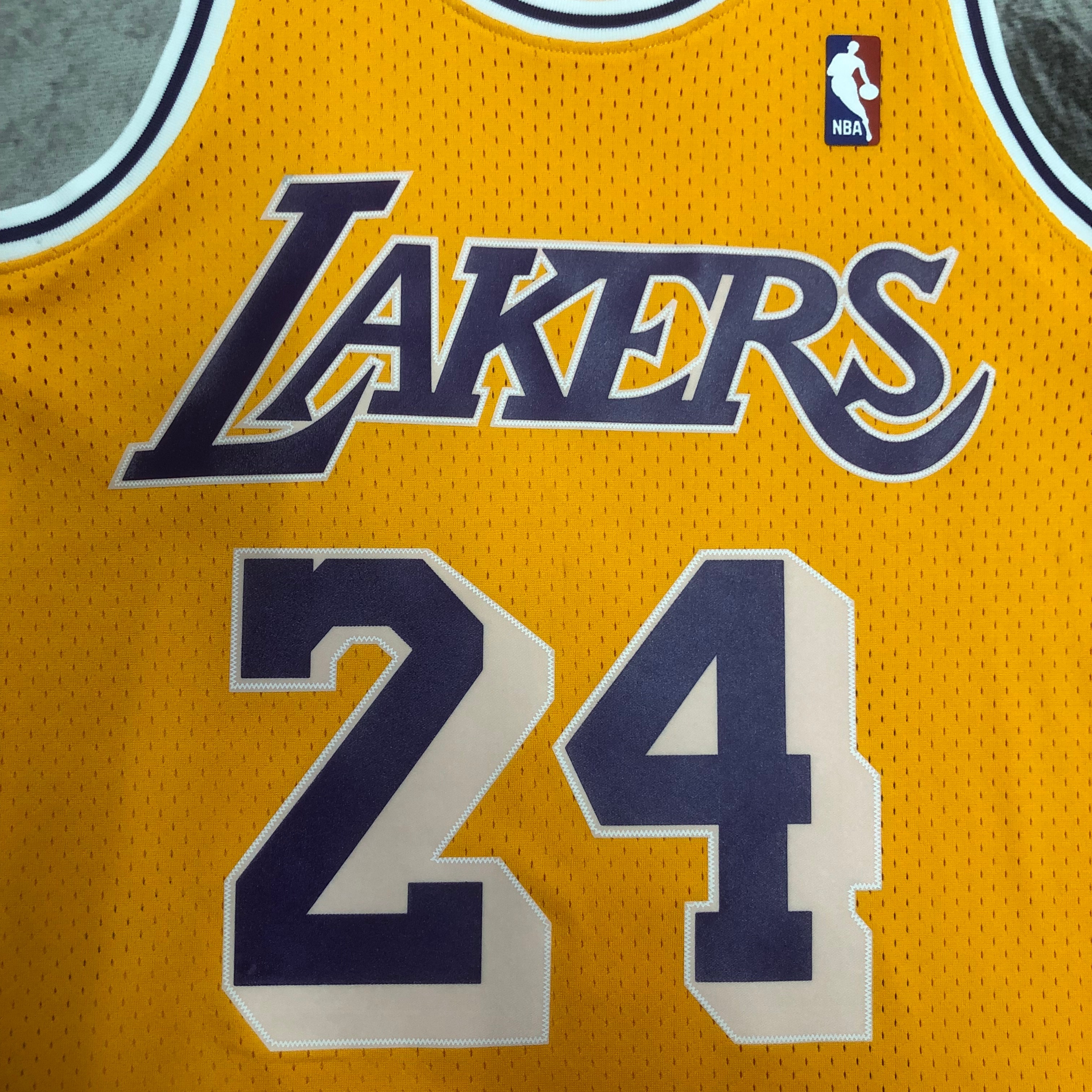 NBA Men Season 07-08 Los Angeles Lakers Yellow #24 BRYANT Jersey High Quality Name and Number Print - leoleo123123