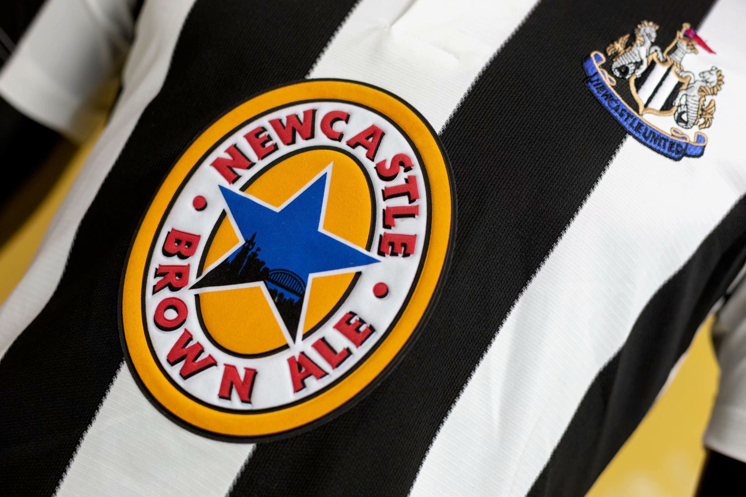 95-97 Newcastle Home Retro Jersey - leoleo123123