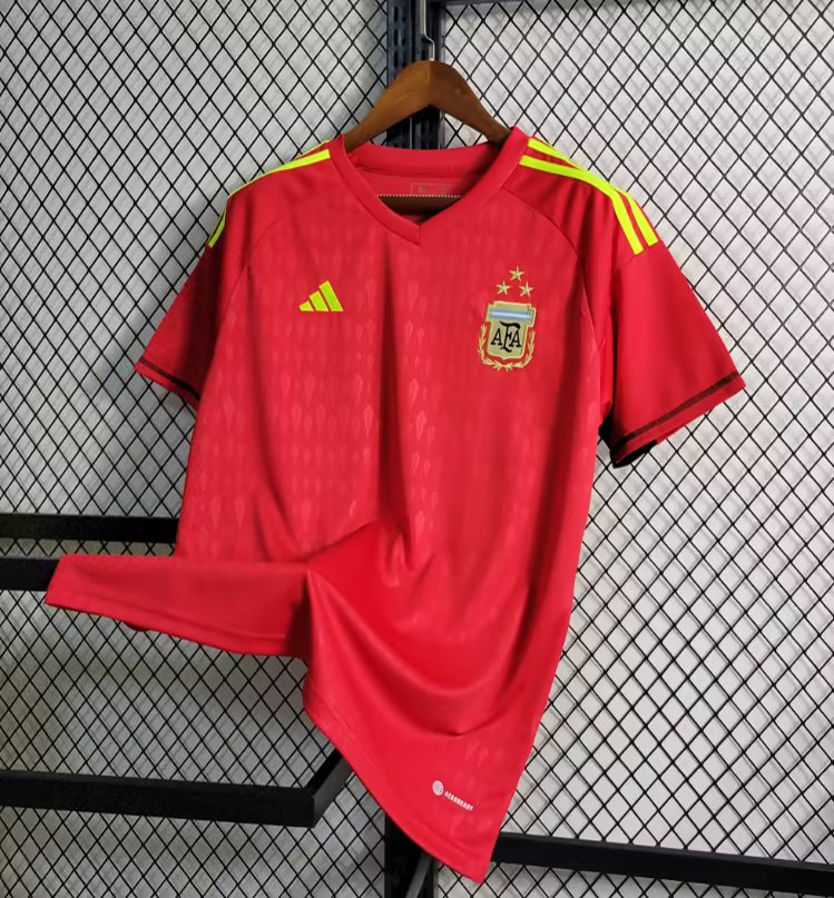 22/23 Argentina Goalkeeper Red Jersey With 3 Stars Fans Version - leoleo123123