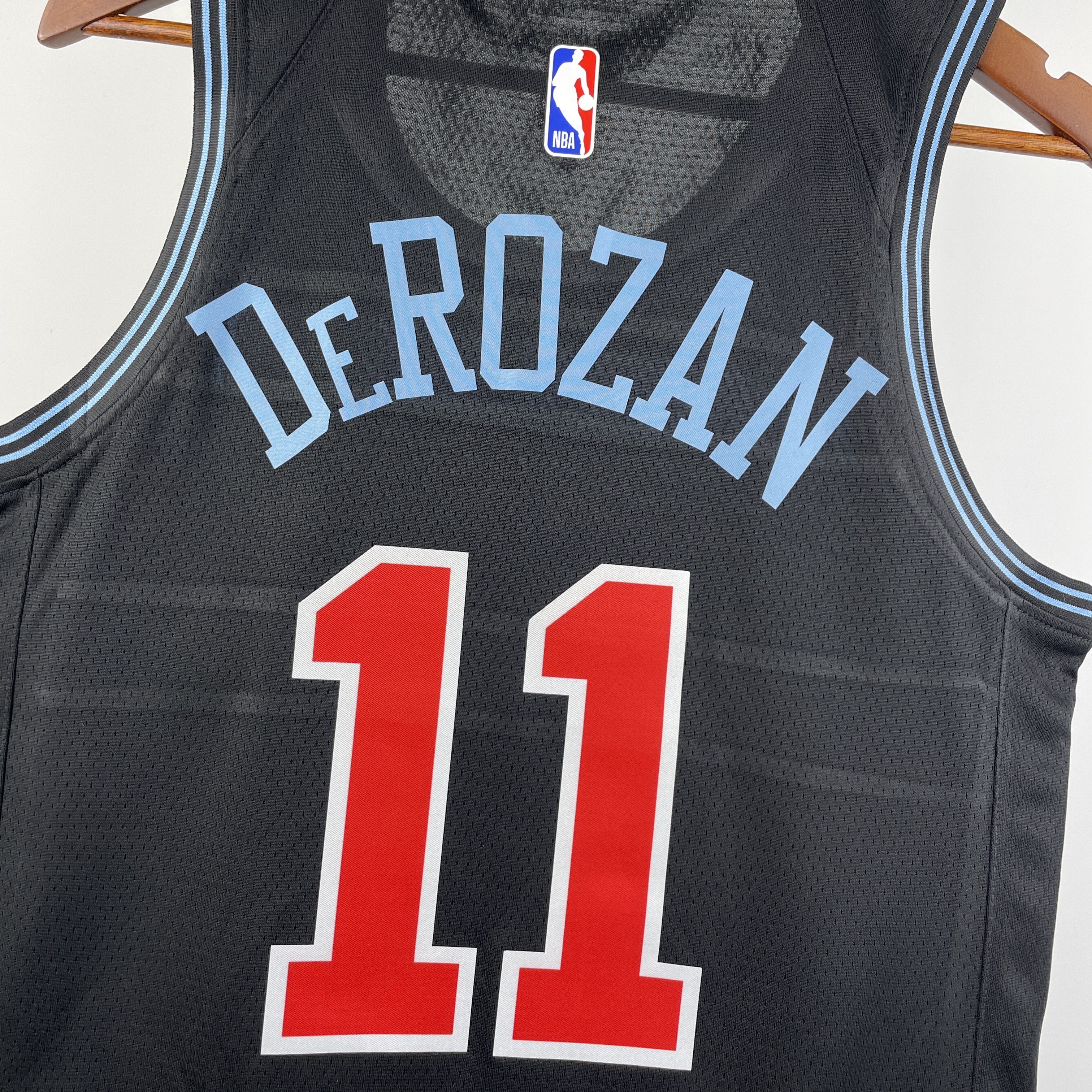 NBA 2019 Chicago Bulls City Edition Black #11 DEROZAN Swingman Jersey High Quality - leoleo123123