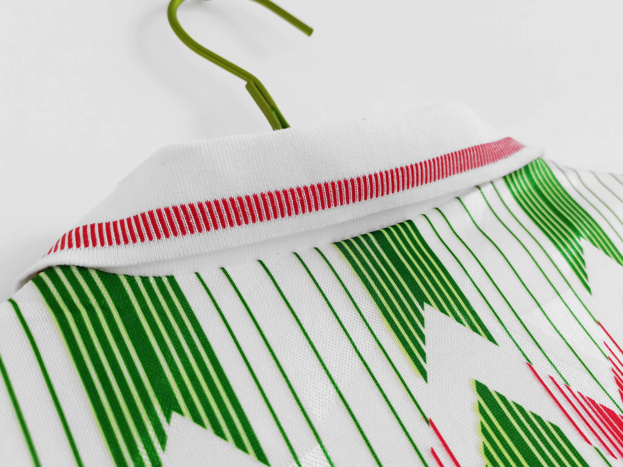 90/92 Welsh Away Retro Jersey Fans Version - leoleo123123