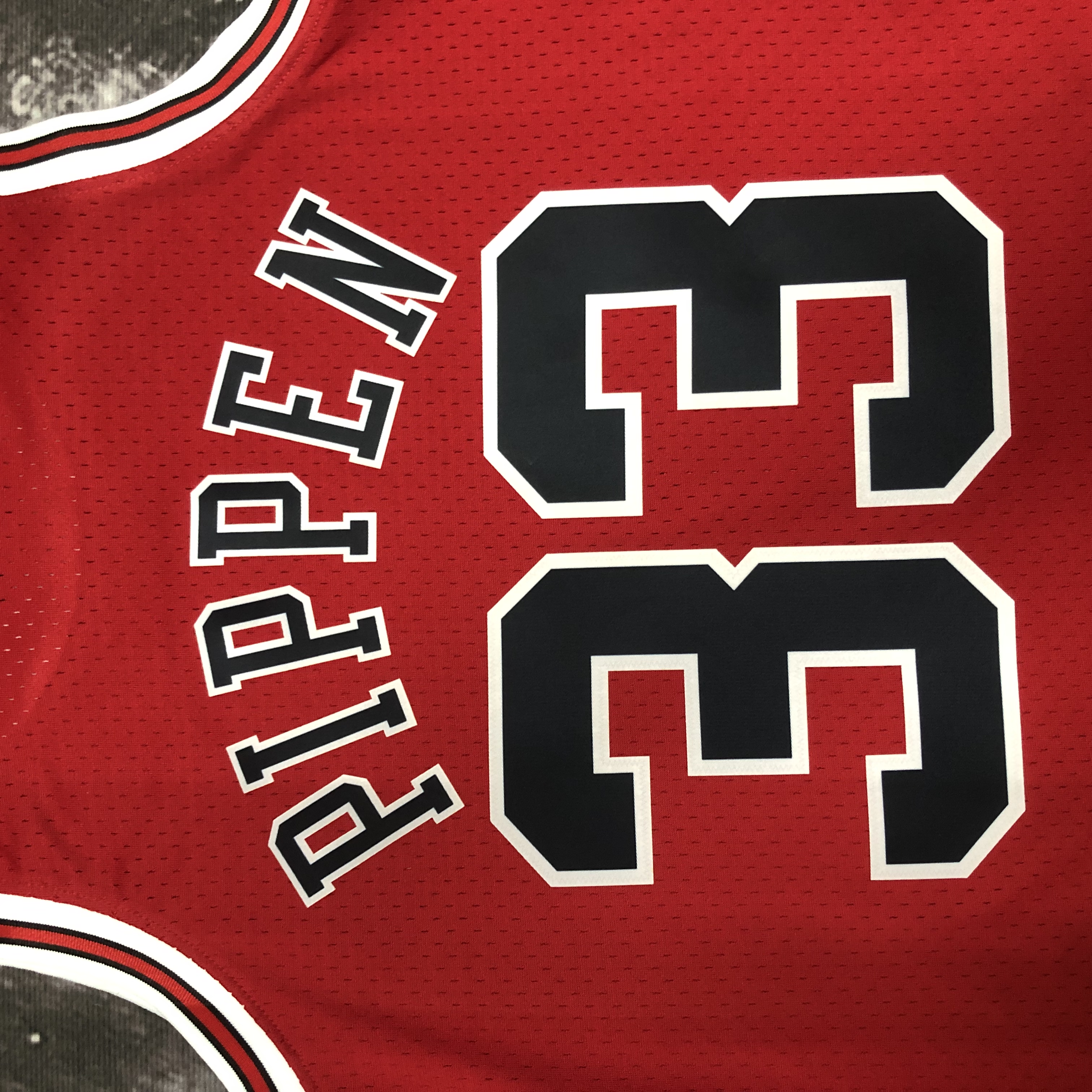 NBA Men Season 1998 Retro Chicago Bulls Red #33 PIPPEN Jersey High Quality Name and Number Print - leoleo123123