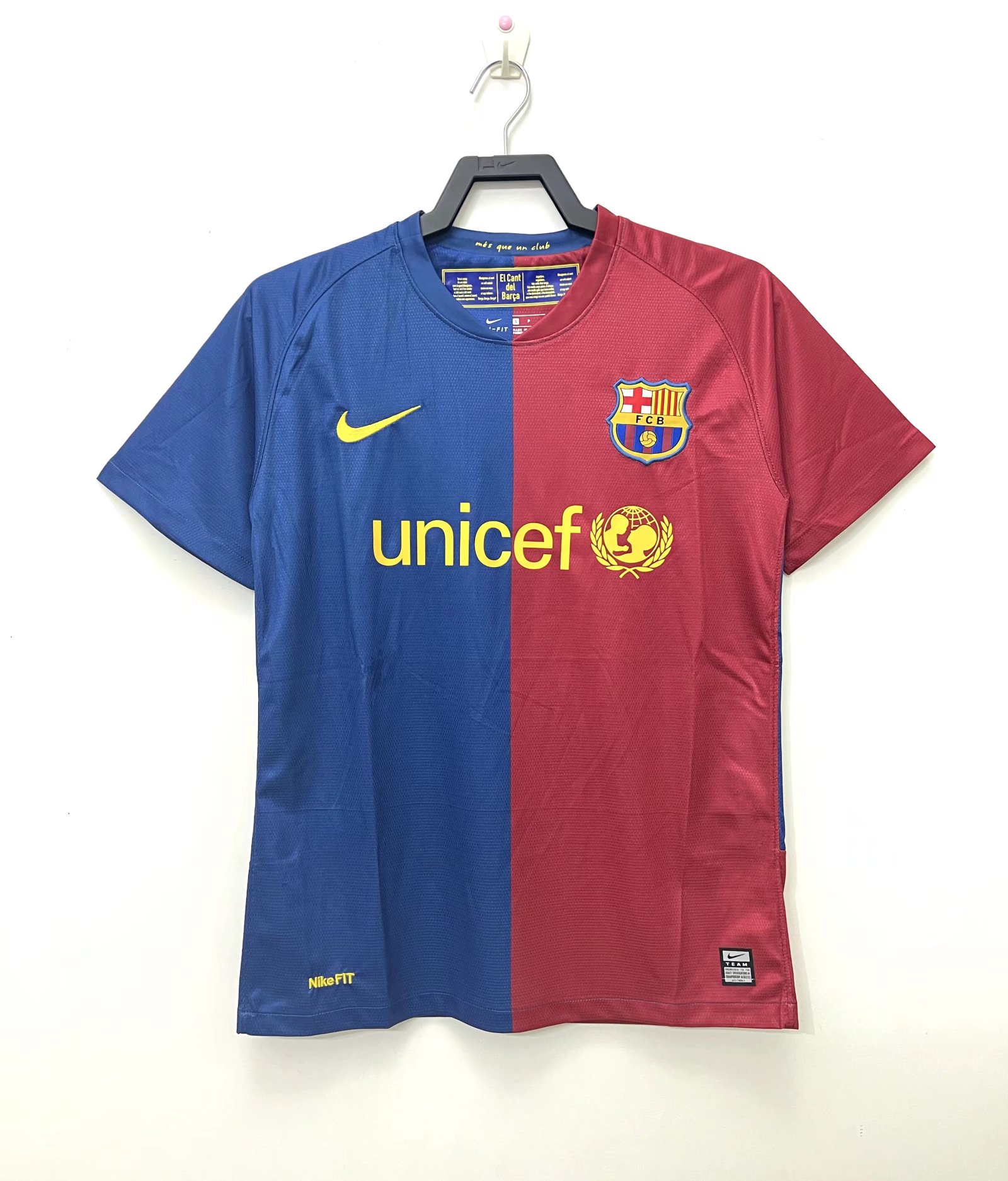 08-09 Barcelona Home Retro Jersey Liga Version - leoleo123123