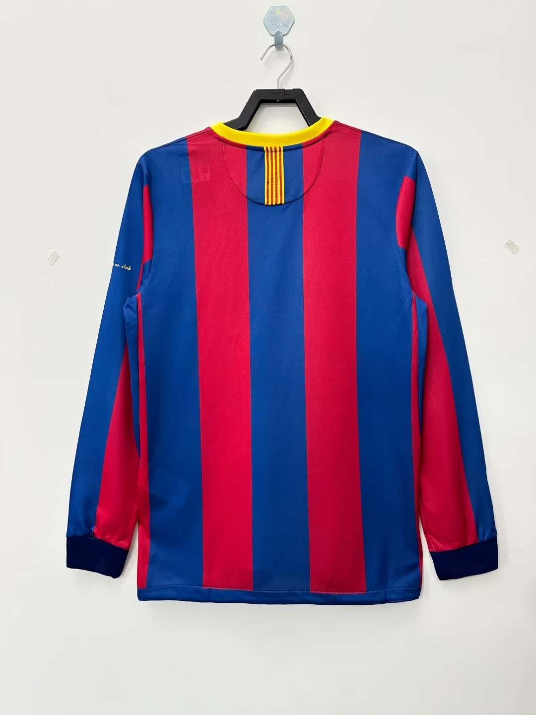 10/11 Barcelona Home Retro Jersey Liga Version Long Sleeve - leoleo123123