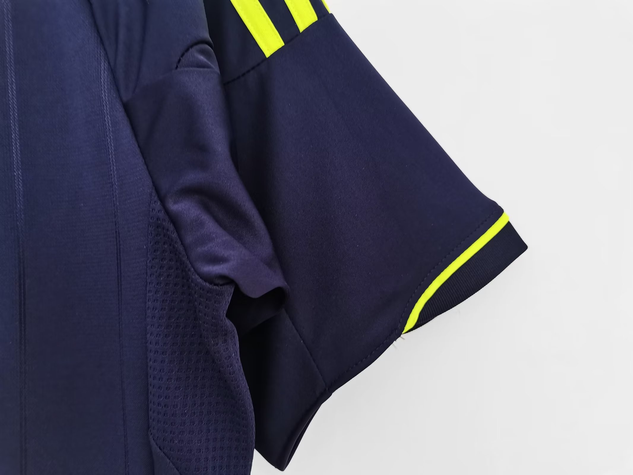 12/13 Real Madrid Away Retro Jersey - leoleo123123