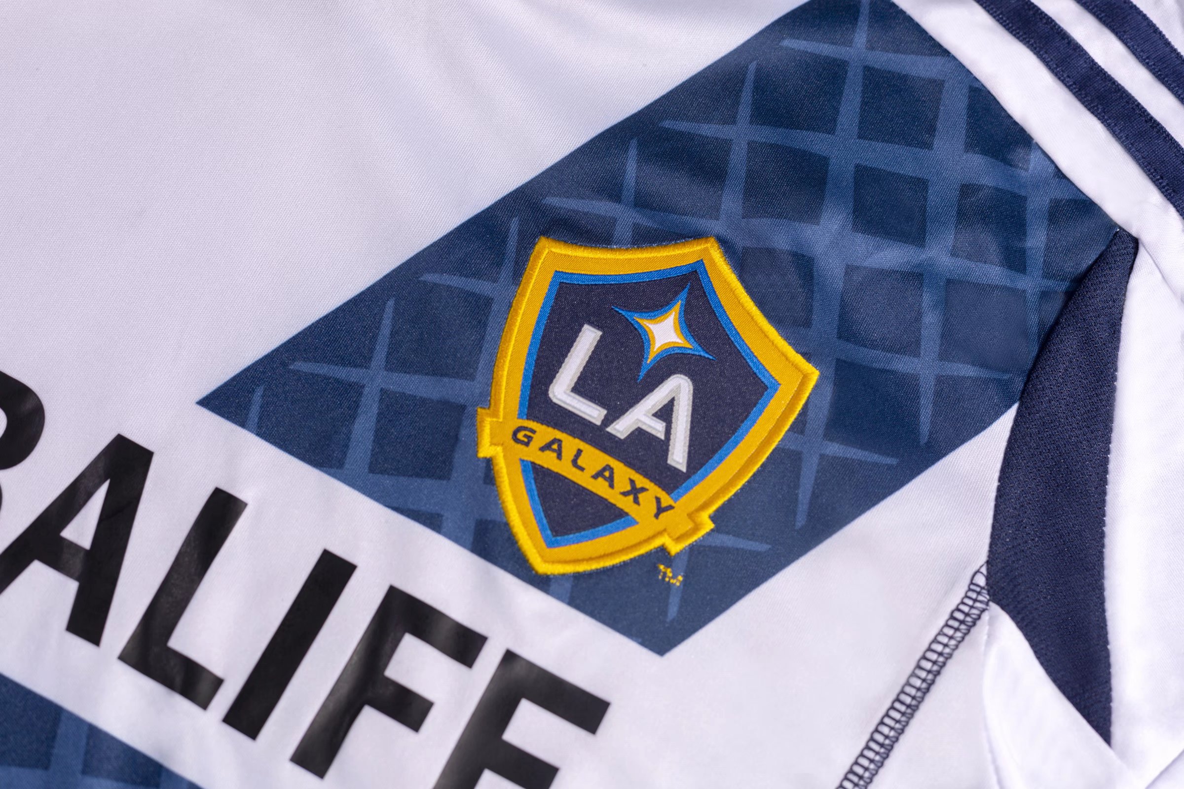 11/12 LA Galaxy Home Retro Jersey Fans Version - leoleo123123