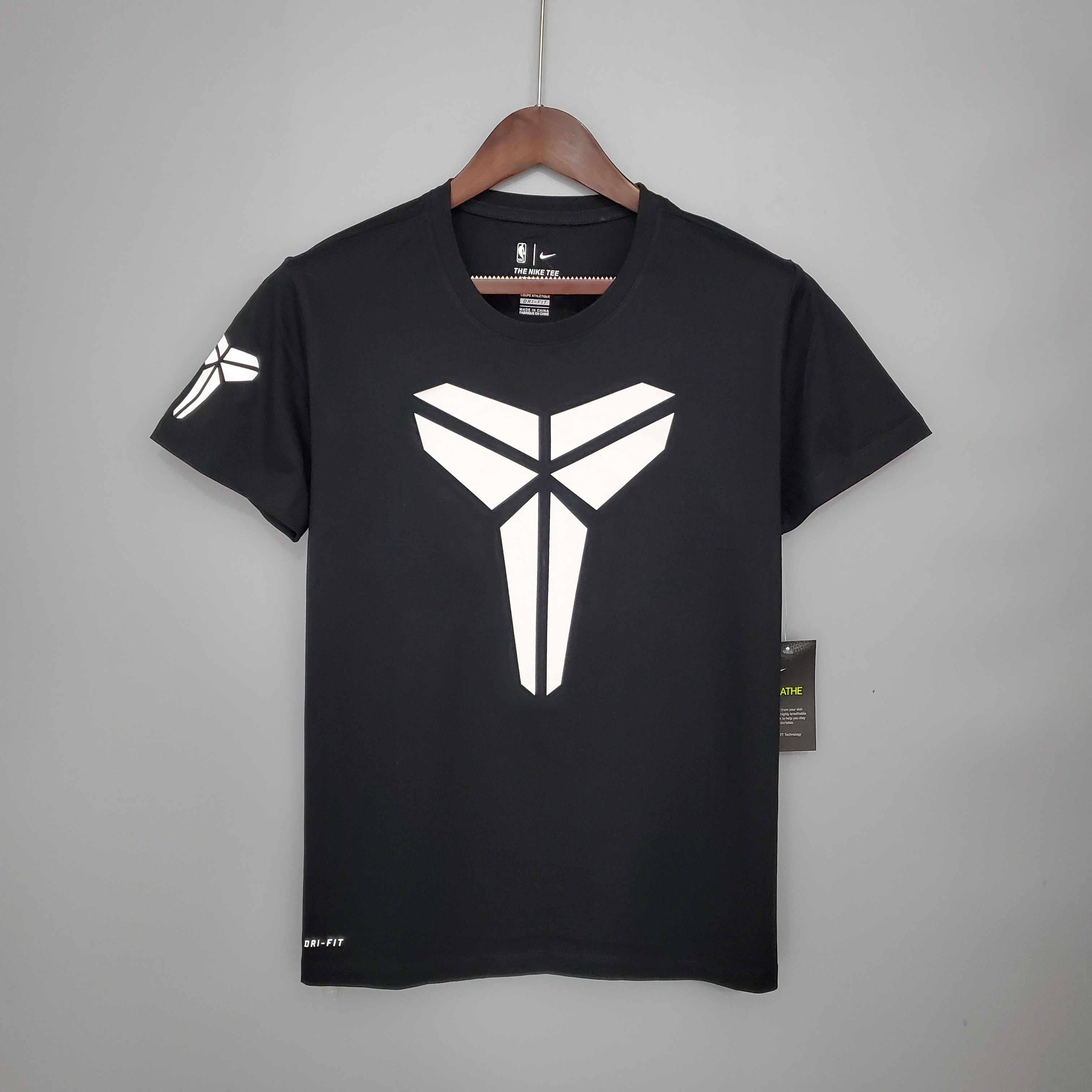 T-shirt Black Cotton T-shirts - leoleo123123