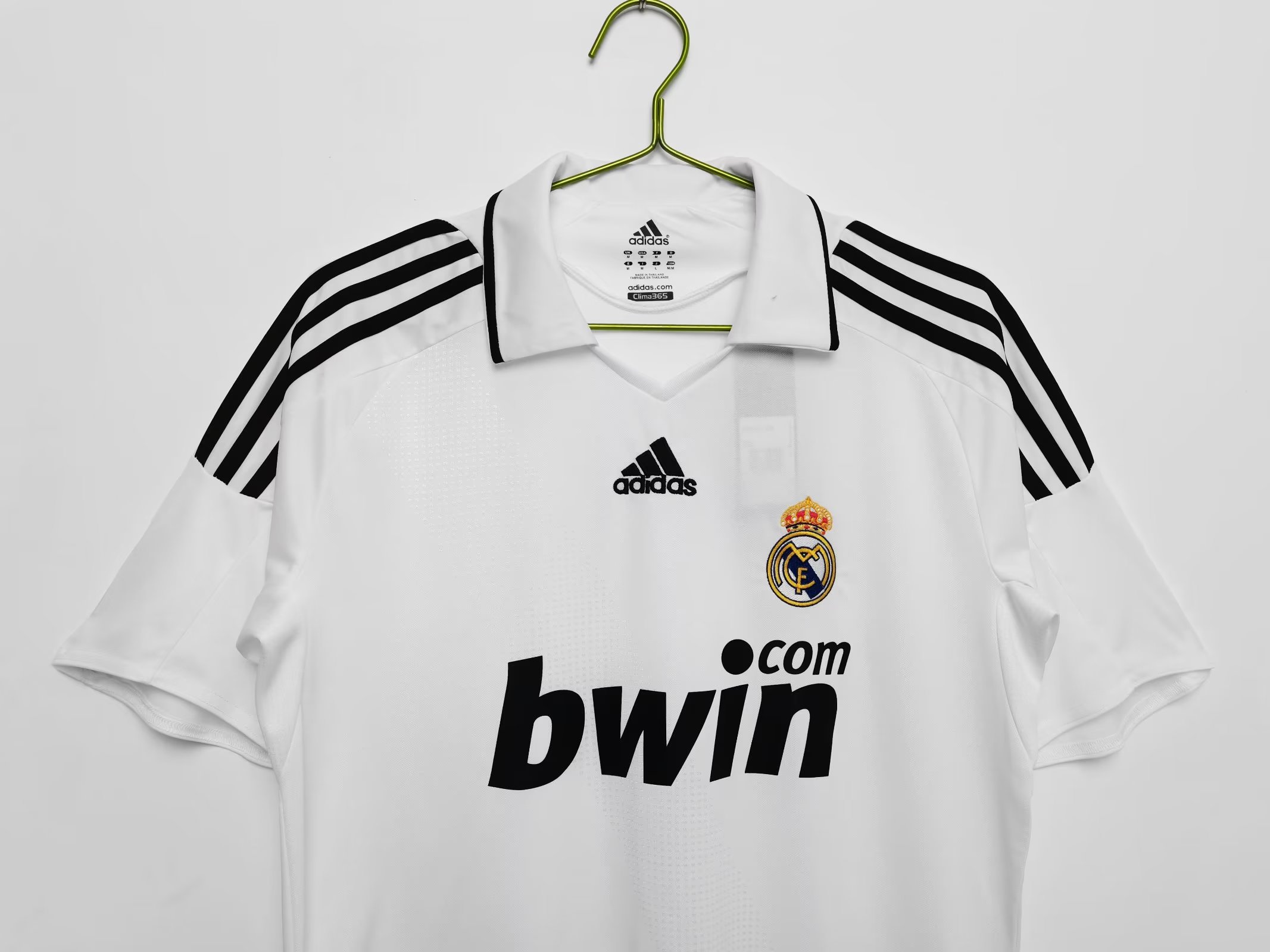 08/09 Real Madrid Home Retro Jersey - leoleo123123