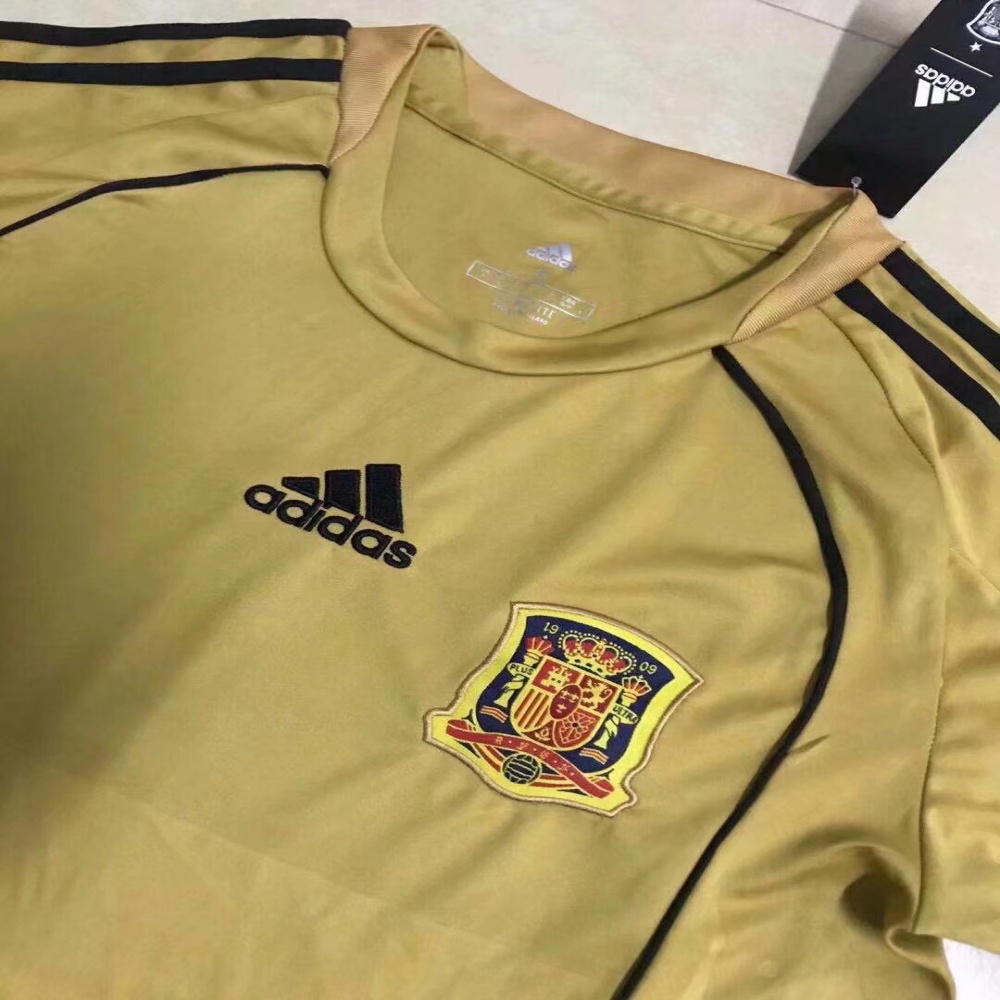 2008 Spain Away Fans Version Retro Jersey - leoleo123123