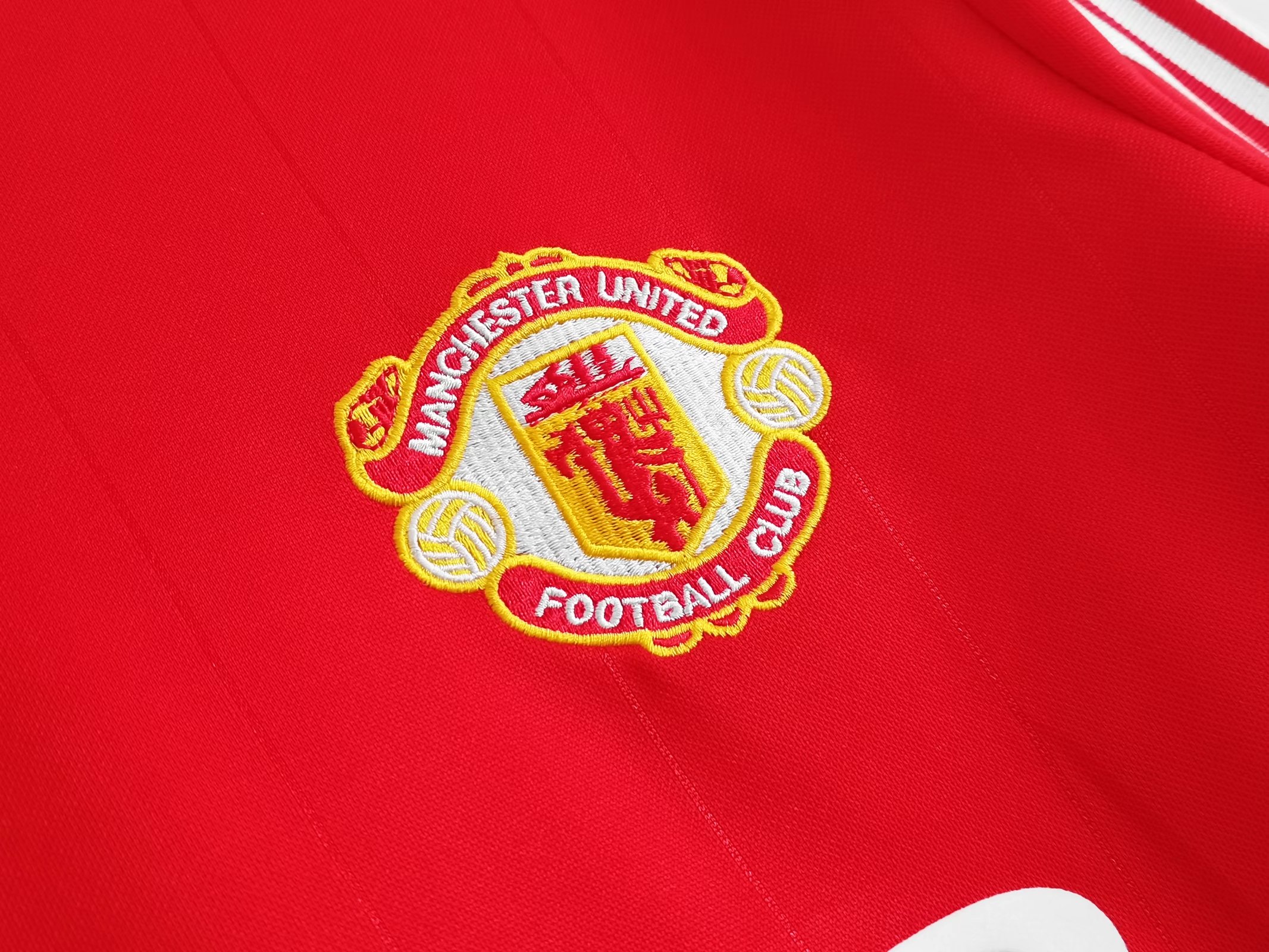 1983 Man United Home Long Sleeve Retro Jersey - leoleo123123