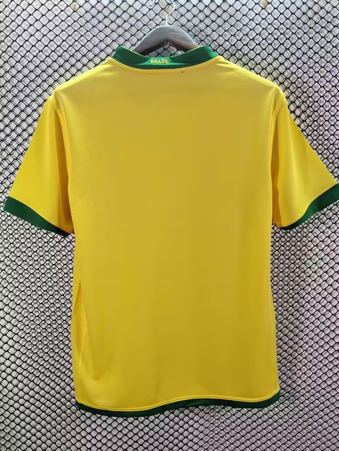 2006 Brazil Home Retro Jersey - leoleo123123
