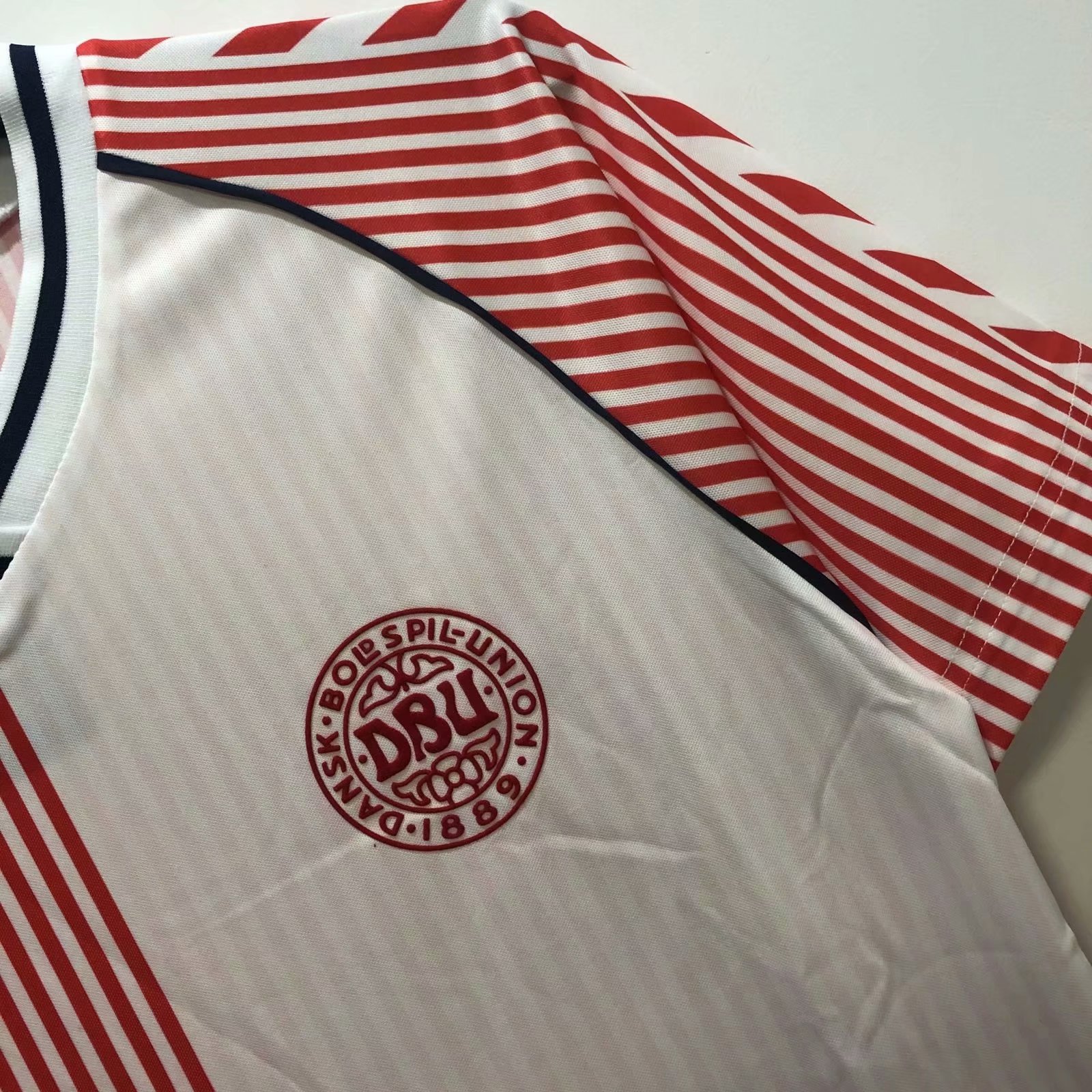 1986 Denmark Away Retro Jersey - leoleo123123